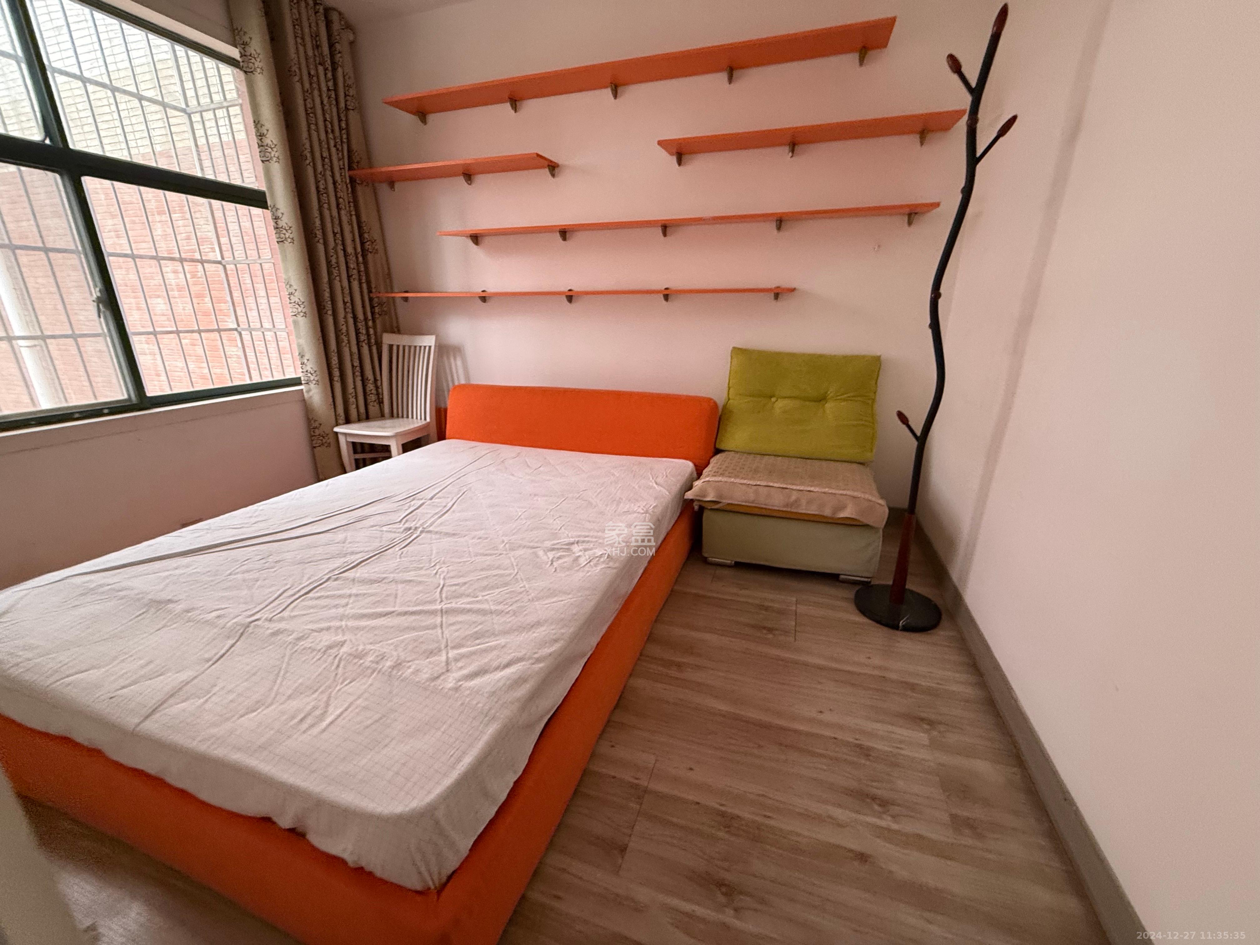 曙光大邸  3室2厅2卫    2500.0元/月 曙光大邸  3室2厅2卫    2500.0元/月室内图