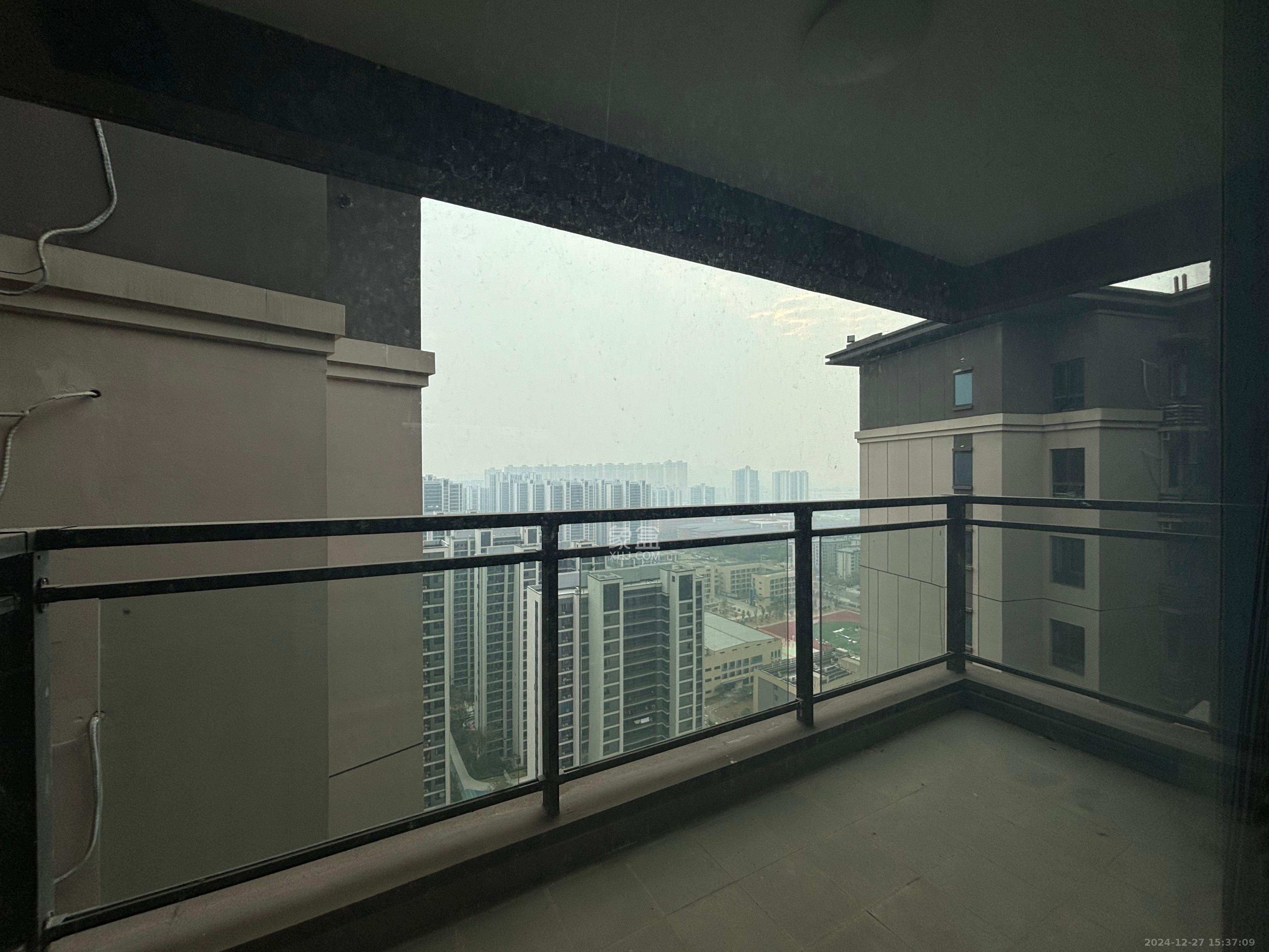 深业鹭栖府  4室2厅2卫    3800.0元/月 深业鹭栖府  4室2厅2卫    3800.0元/月室内图