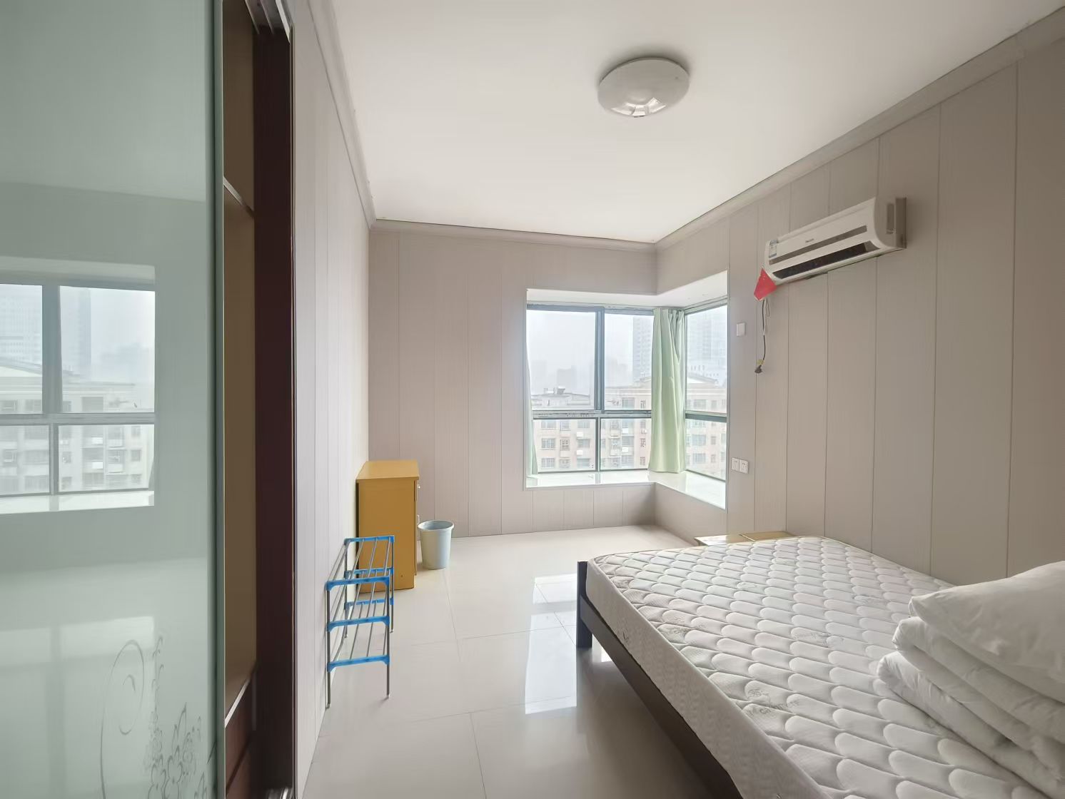 长和广场 2室1厅1卫 1700.0元/月 长和广场 2室1厅1卫 1700.0元/月室内图