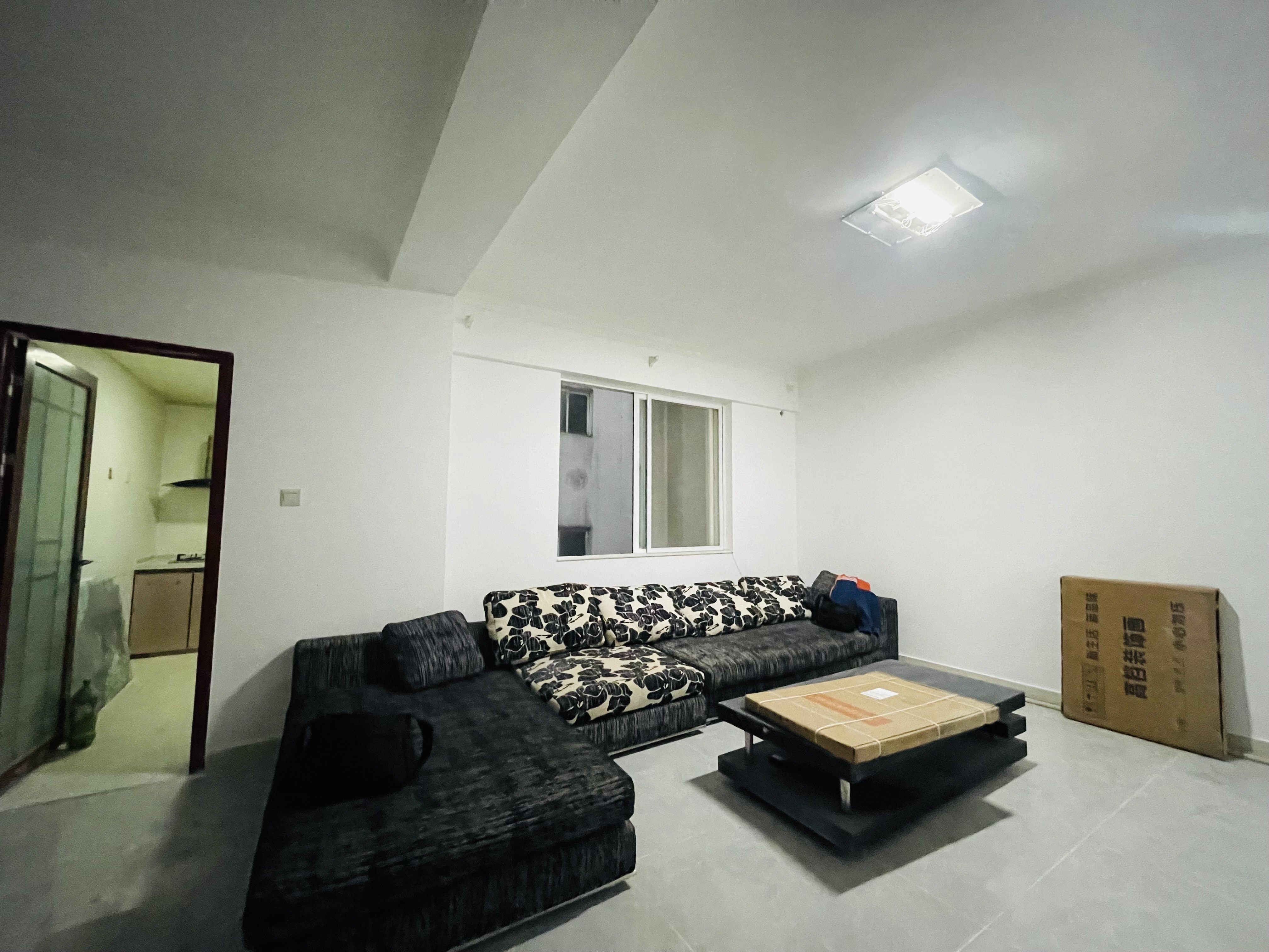 电力明园  3室2厅2卫    120.0万 电力明园  3室2厅2卫    120.0万客厅