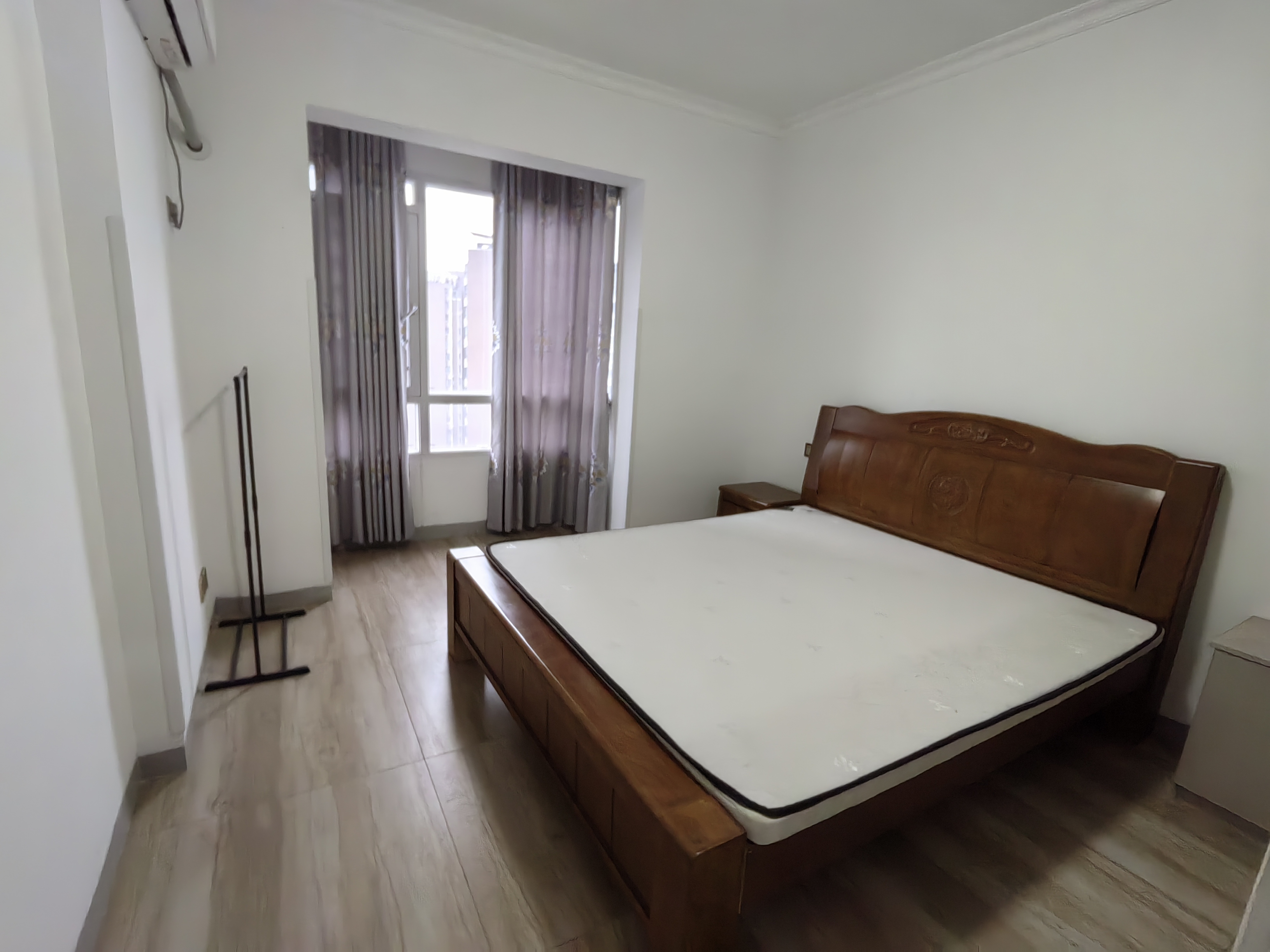 冠都现代城(冠都幸福彼岸) 1室0厅0卫 2900.0元/月 冠都现代城(冠都幸福彼岸) 1室0厅0卫 2900.0元/月室内图