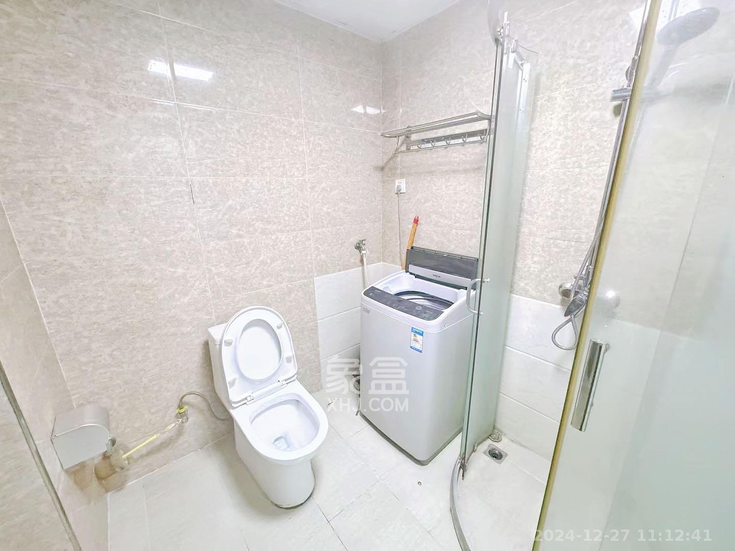 越界(天佑国际大厦) 1室1厅1卫 1800.0元/月 越界(天佑国际大厦) 1室1厅1卫 1800.0元/月室内图