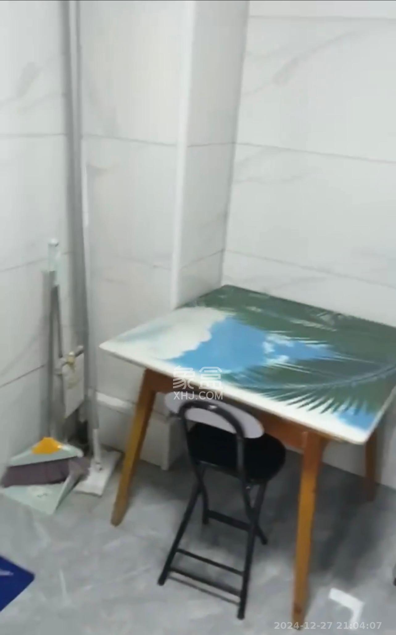 金南家园三期 1室1厅1卫 1400.0元/月 金南家园三期 1室1厅1卫 1400.0元/月室内图