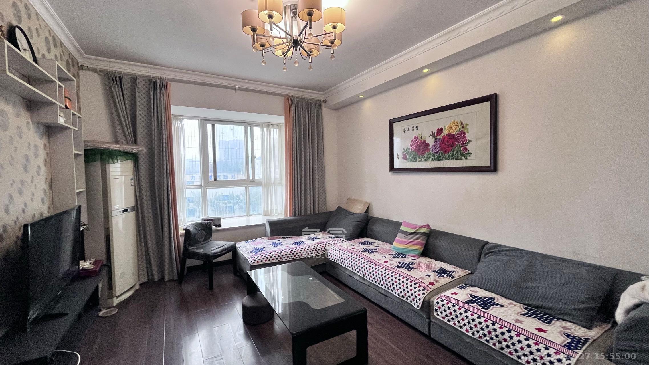 中房F联邦 3室2厅1卫 2500.0元/月 中房F联邦 3室2厅1卫 2500.0元/月室内图