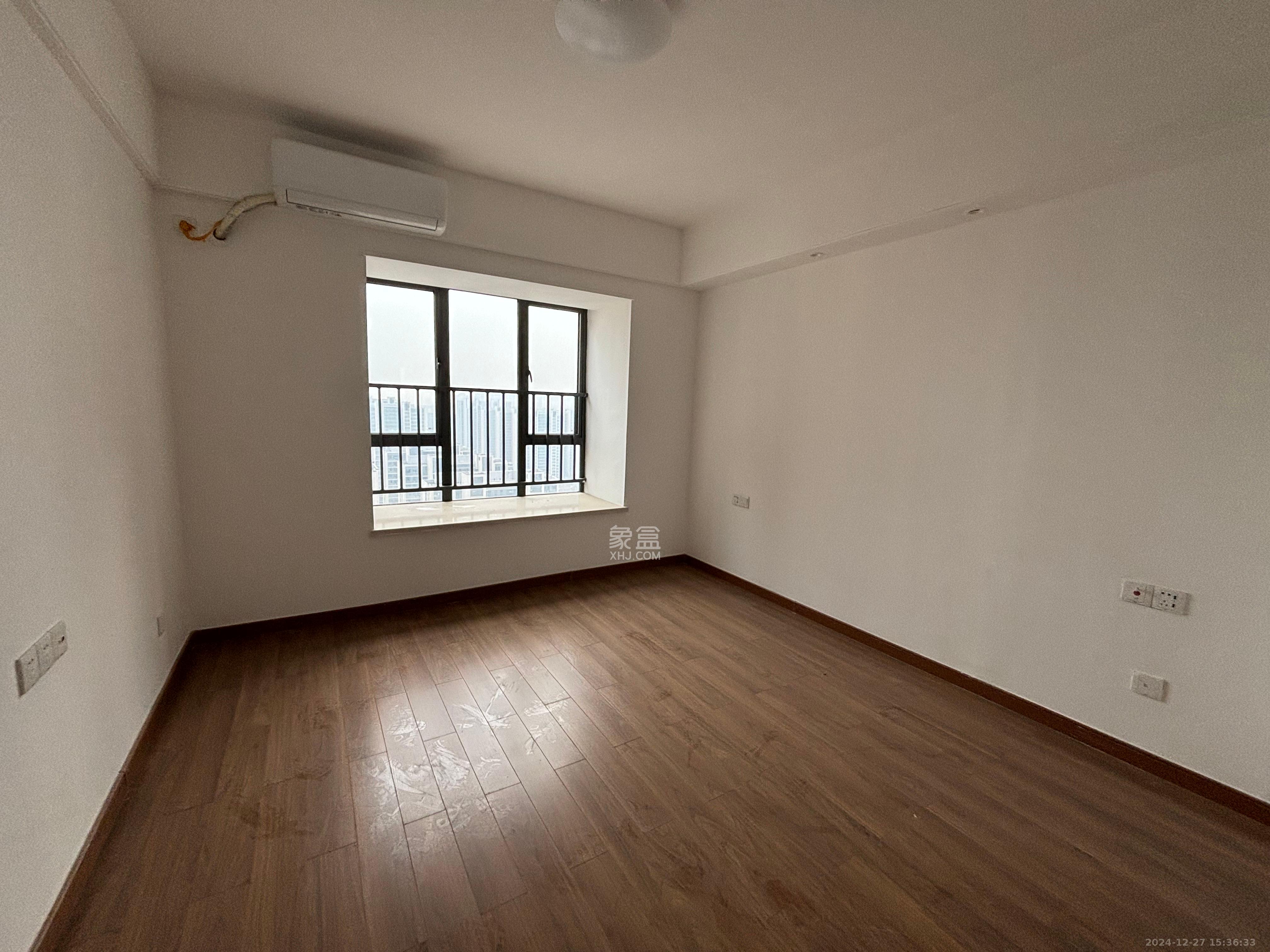 深业鹭栖府  4室2厅2卫    3800.0元/月 深业鹭栖府  4室2厅2卫    3800.0元/月室内图