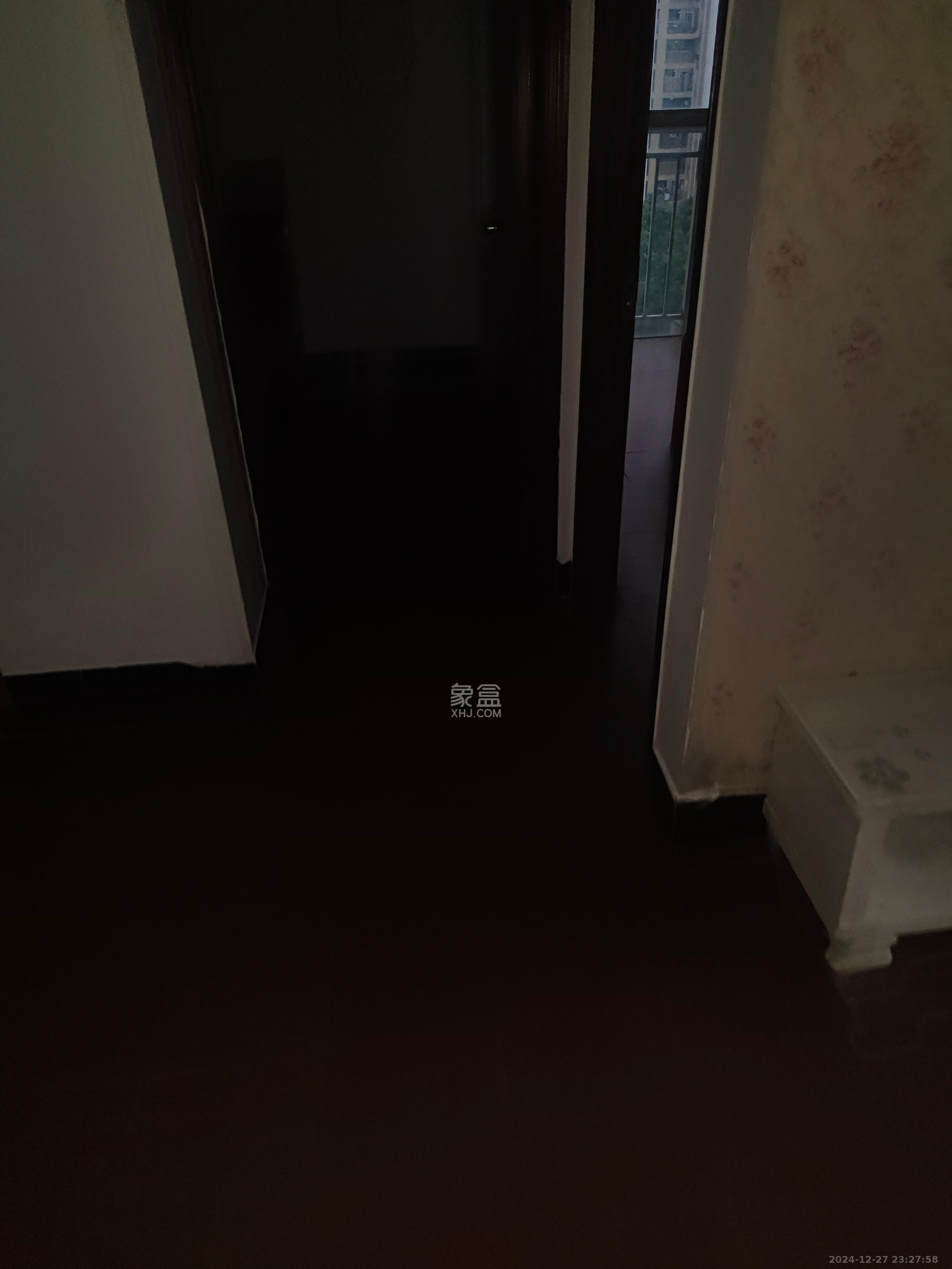 五一新村安置小区(永定社区、永兴社区、永祥社区) 3室2厅1卫 3000.0元/月 五一新村安置小区(永定社区、永兴社区、永祥社区) 3室2厅1卫 3000.0元/月室内图