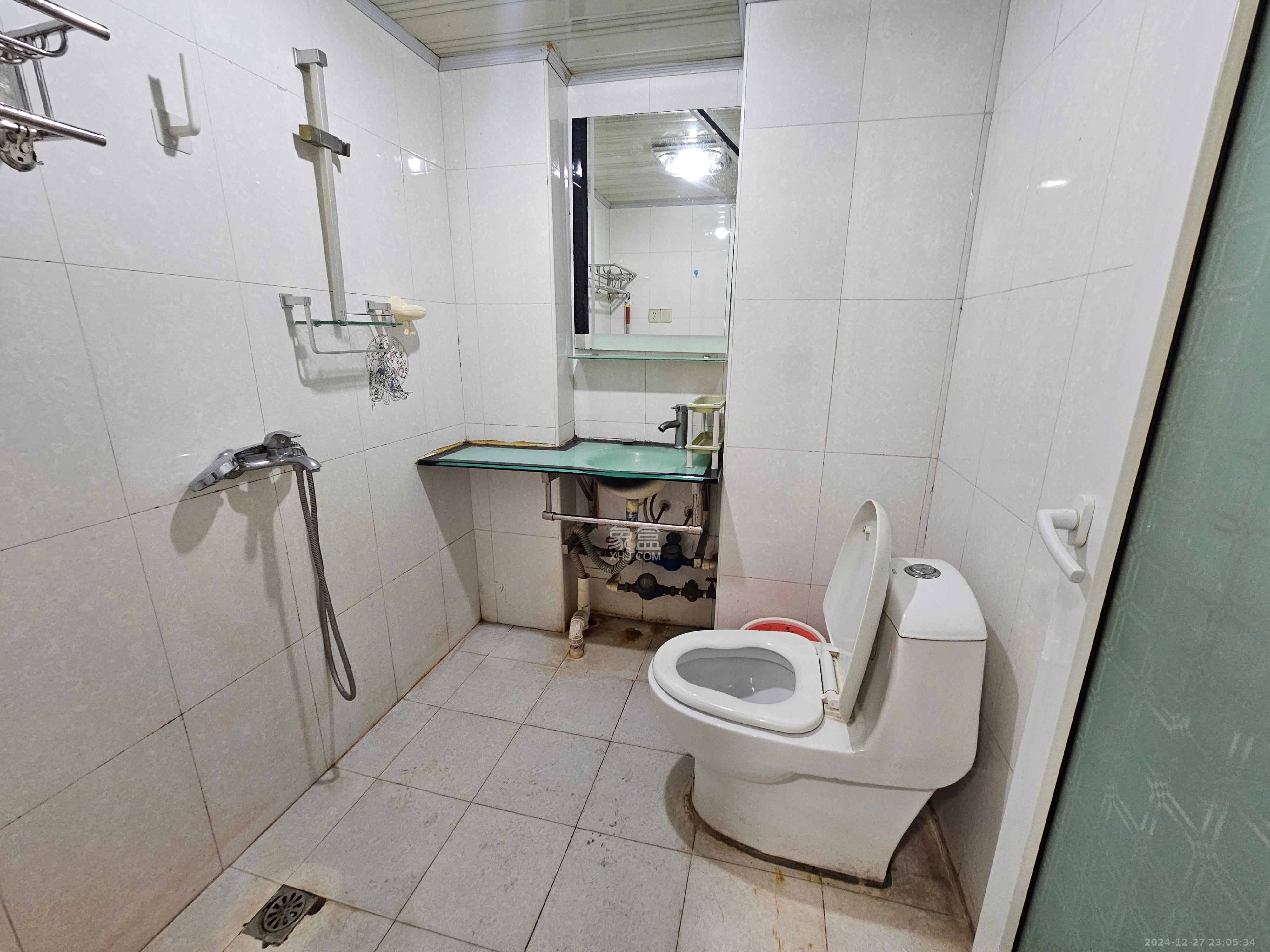 金泉公寓 1室0厅0卫 1200.0元/月 金泉公寓 1室0厅0卫 1200.0元/月室内图