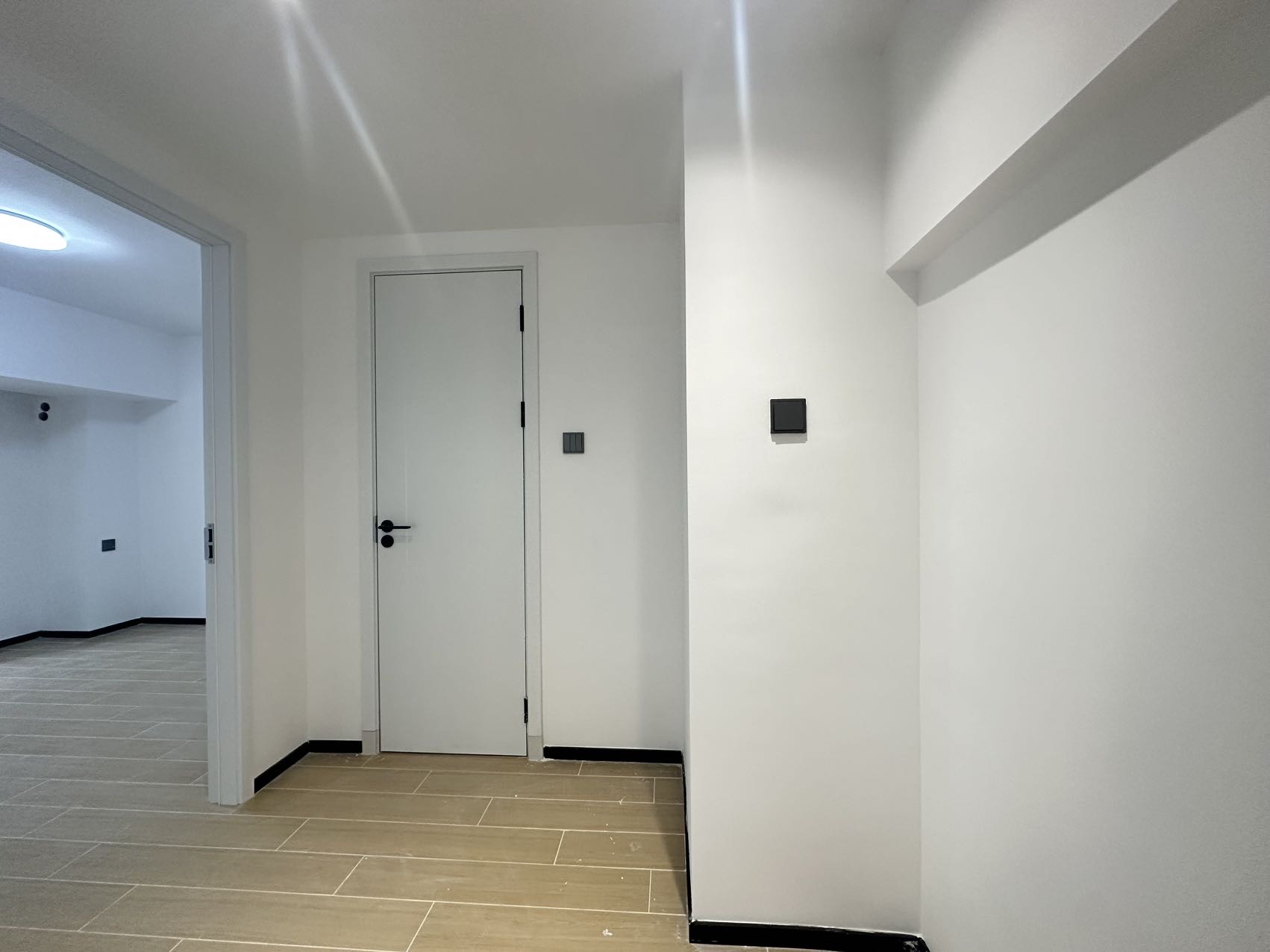 海航豪庭南苑  2室2厅2卫    6000.0元/月 海航豪庭南苑  2室2厅2卫    6000.0元/月室内图