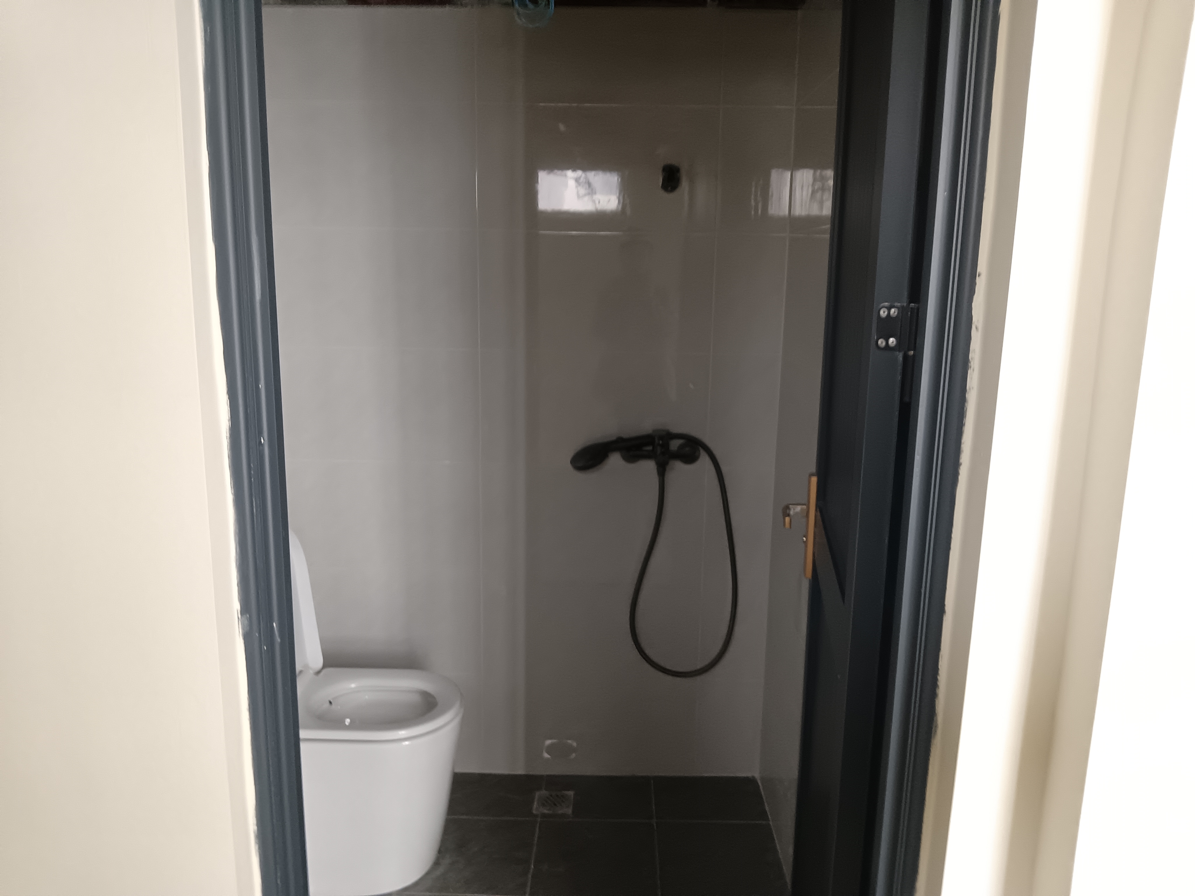 景业广场 1室0厅1卫 46.0万 景业广场 1室0厅1卫 46.0万卫生间