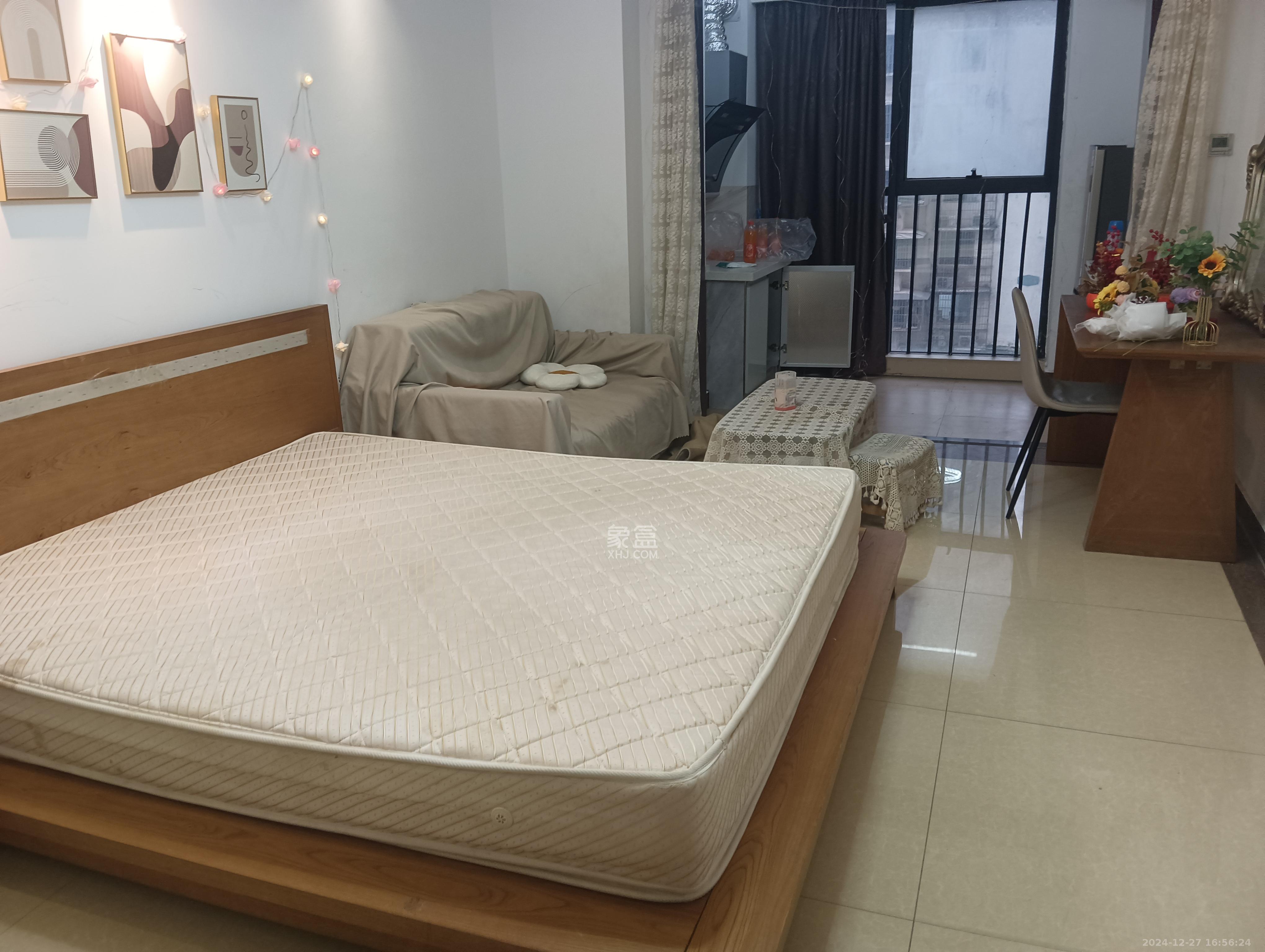 东塘瑞府 1室1厅1卫 2380.0元/月 东塘瑞府 1室1厅1卫 2380.0元/月室内图