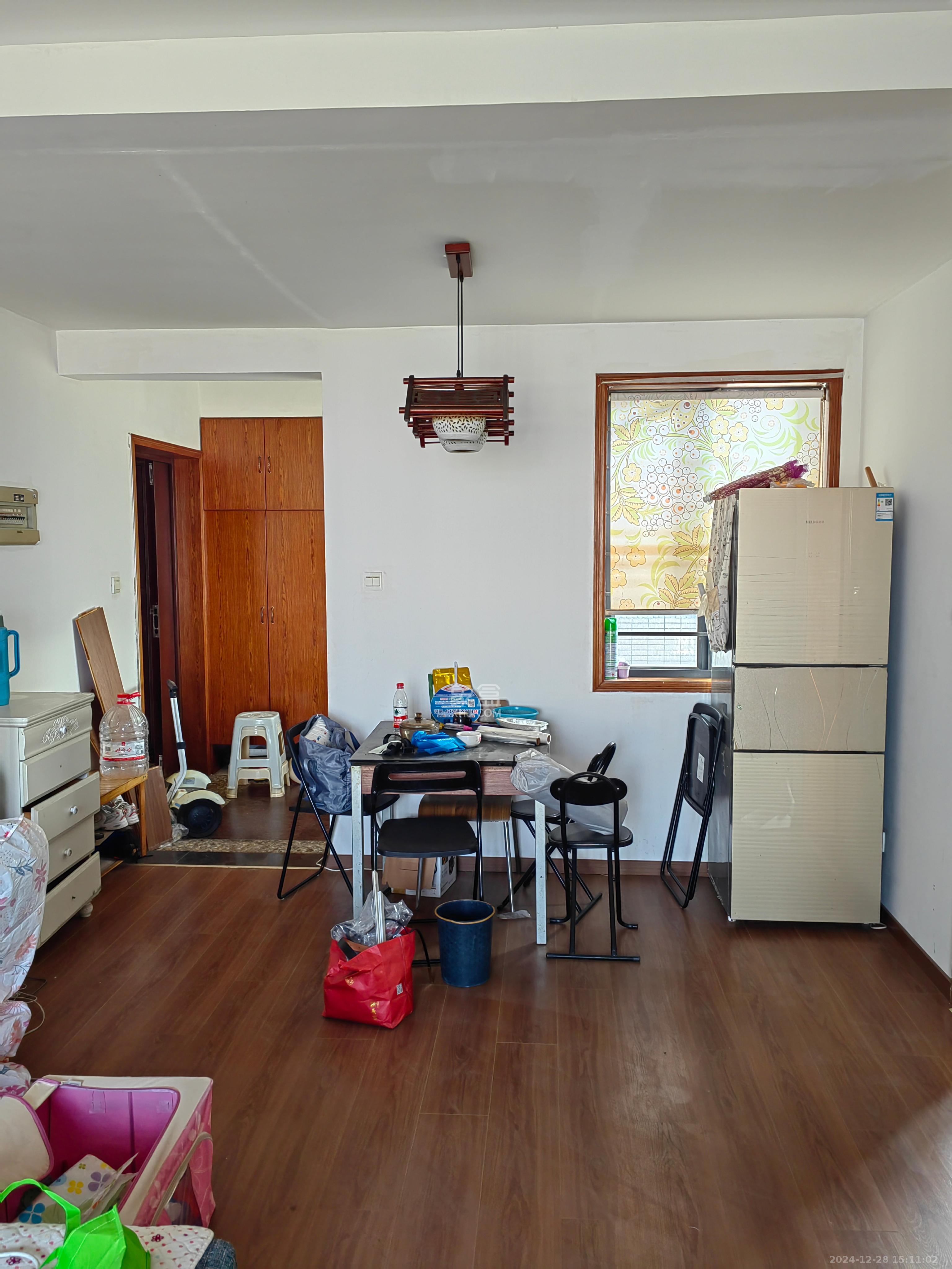 莱茵城 3室2厅2卫 1900.0元/月 莱茵城 3室2厅2卫 1900.0元/月室内图