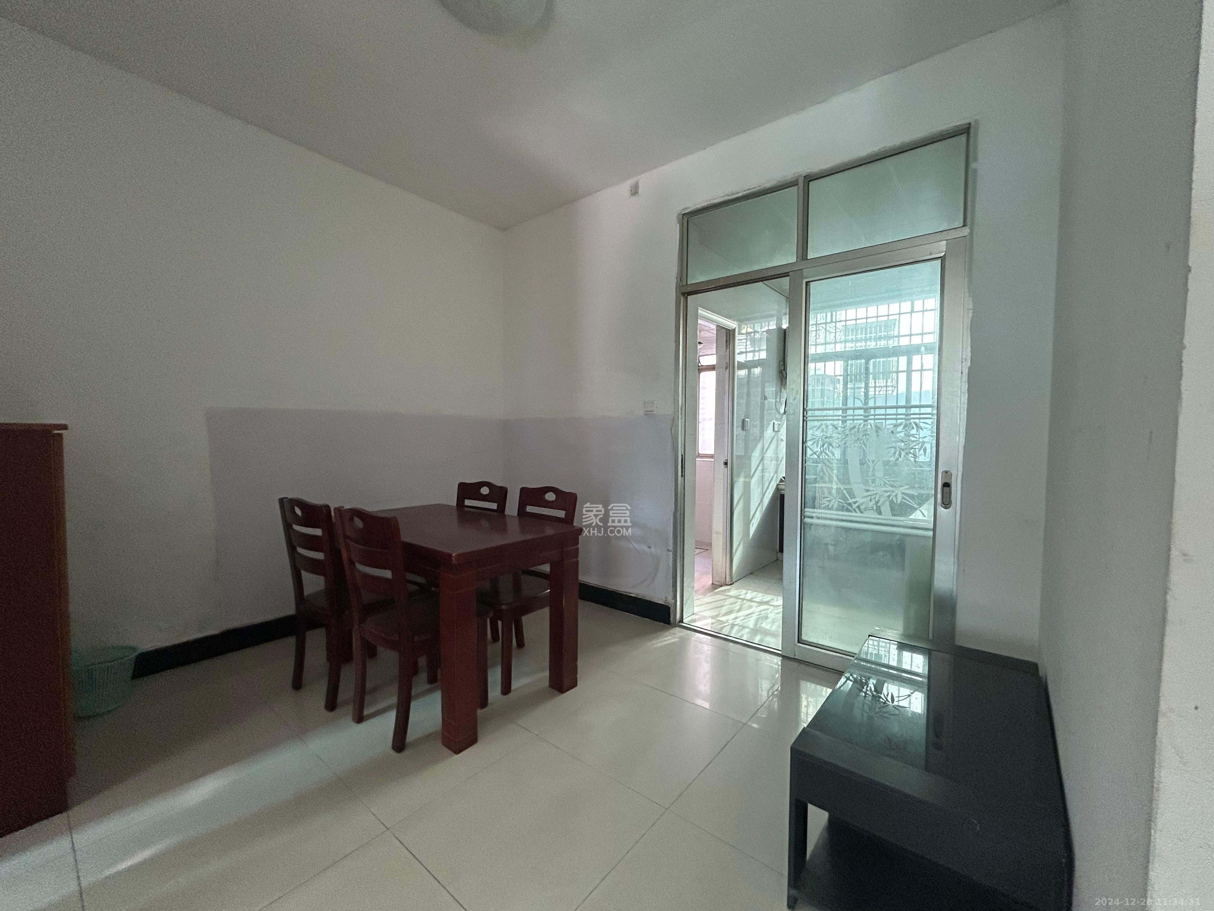 金桂小区一期 1室0厅0卫 1700.0元/月 金桂小区一期 1室0厅0卫 1700.0元/月室内图