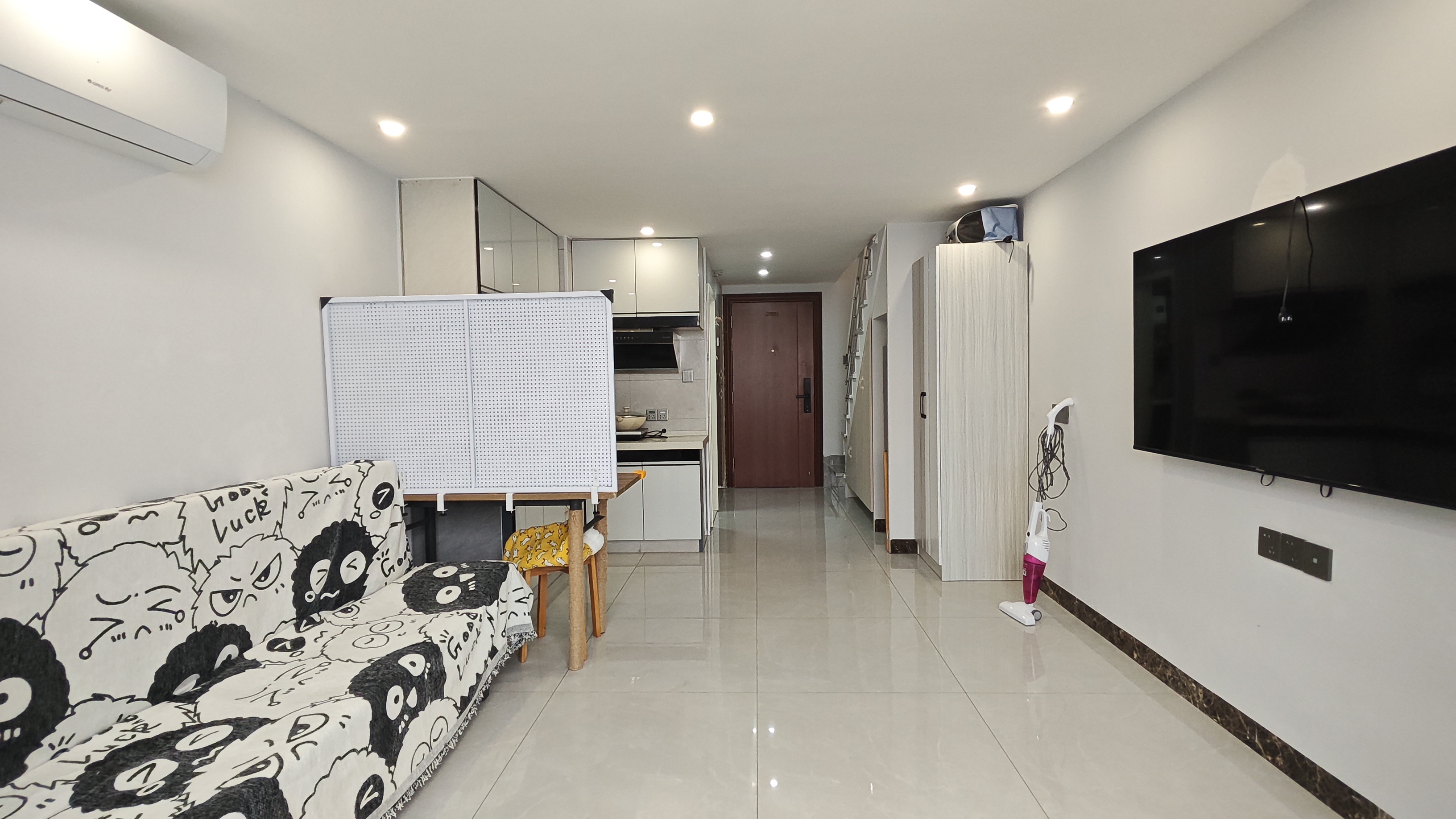 碧桂园星荟 2室1厅1卫 1500.0元/月 碧桂园星荟 2室1厅1卫 1500.0元/月室内图