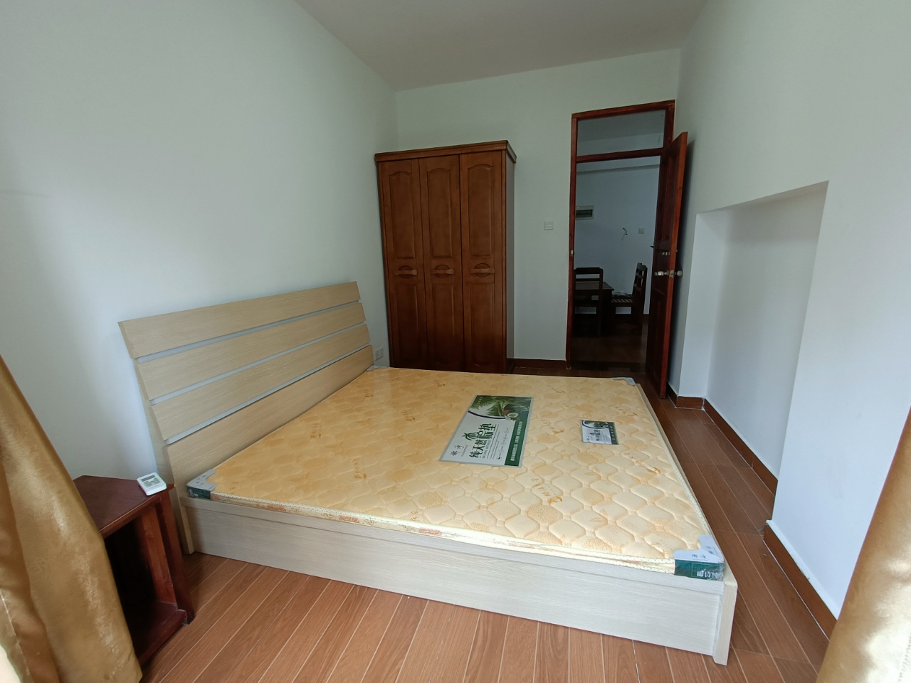 环强御景湾 2室2厅1卫 143.0万 环强御景湾 2室2厅1卫 143.0万室内图