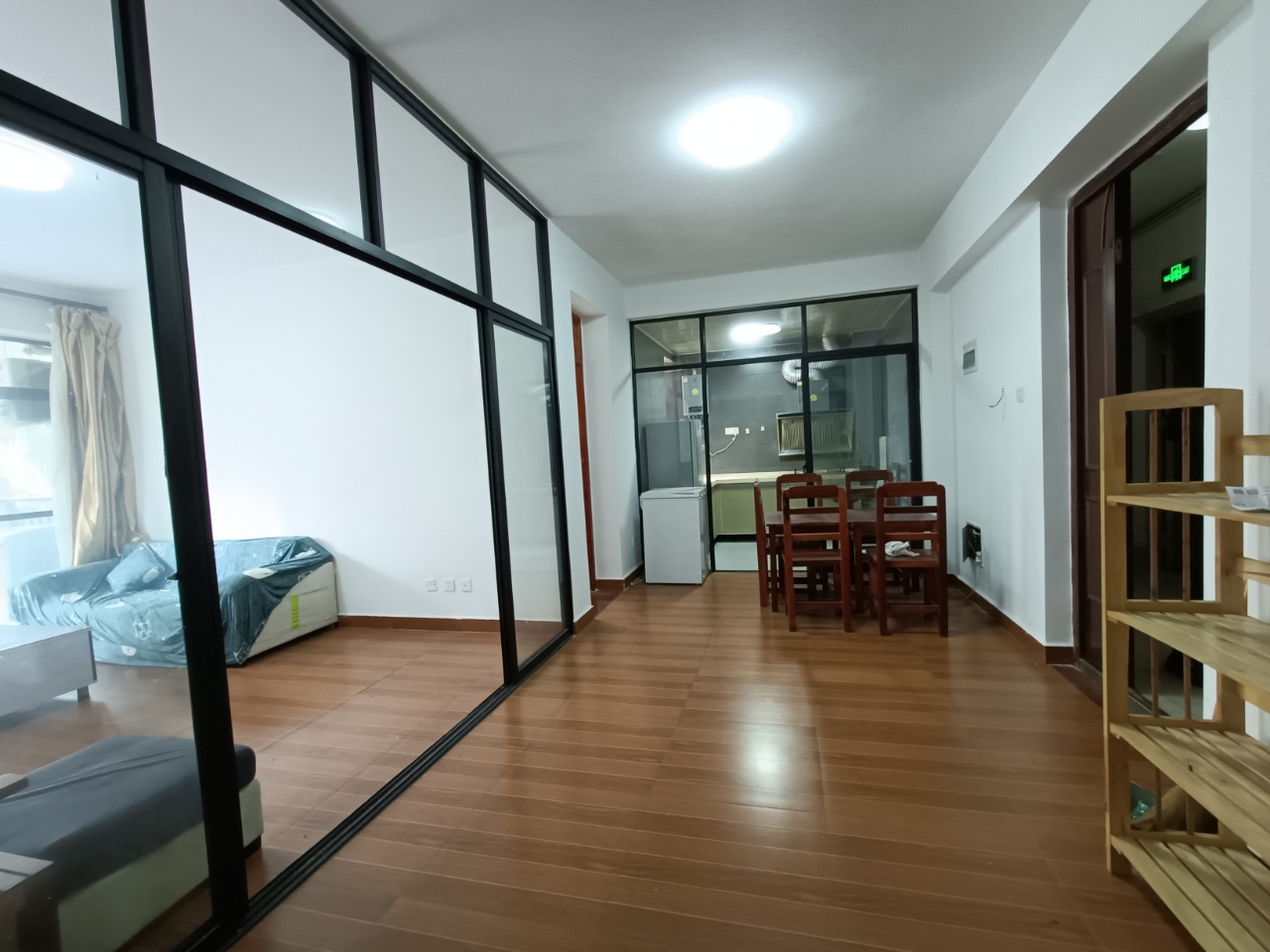 环强御景湾 2室2厅1卫 143.0万 环强御景湾 2室2厅1卫 143.0万室内图