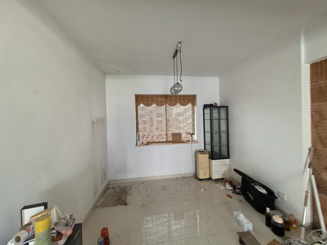 金鹿雅苑 3室2厅2卫 150.0万 金鹿雅苑 3室2厅2卫 150.0万室内图