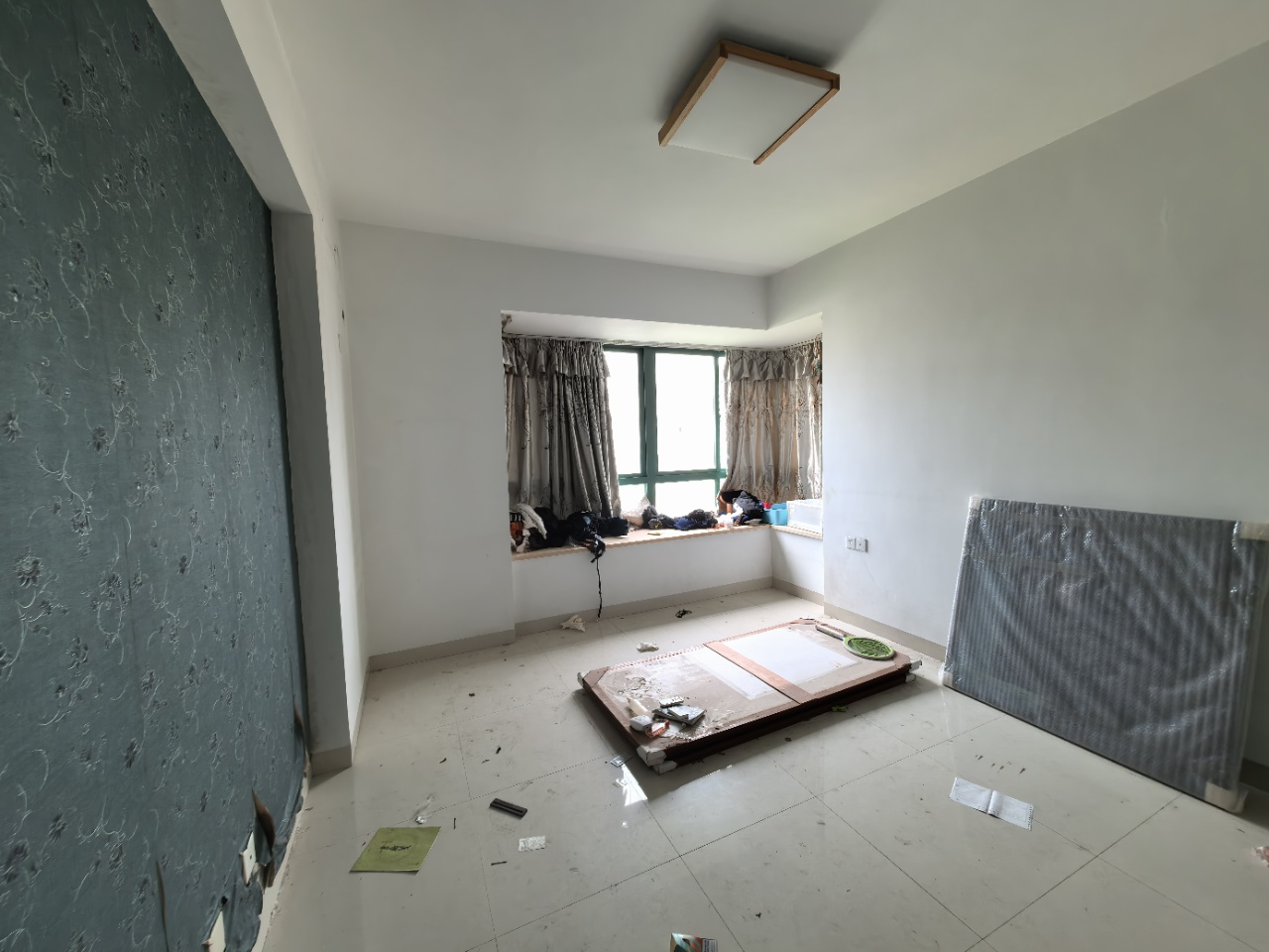 金鹿雅苑 3室2厅2卫 150.0万 金鹿雅苑 3室2厅2卫 150.0万室内图