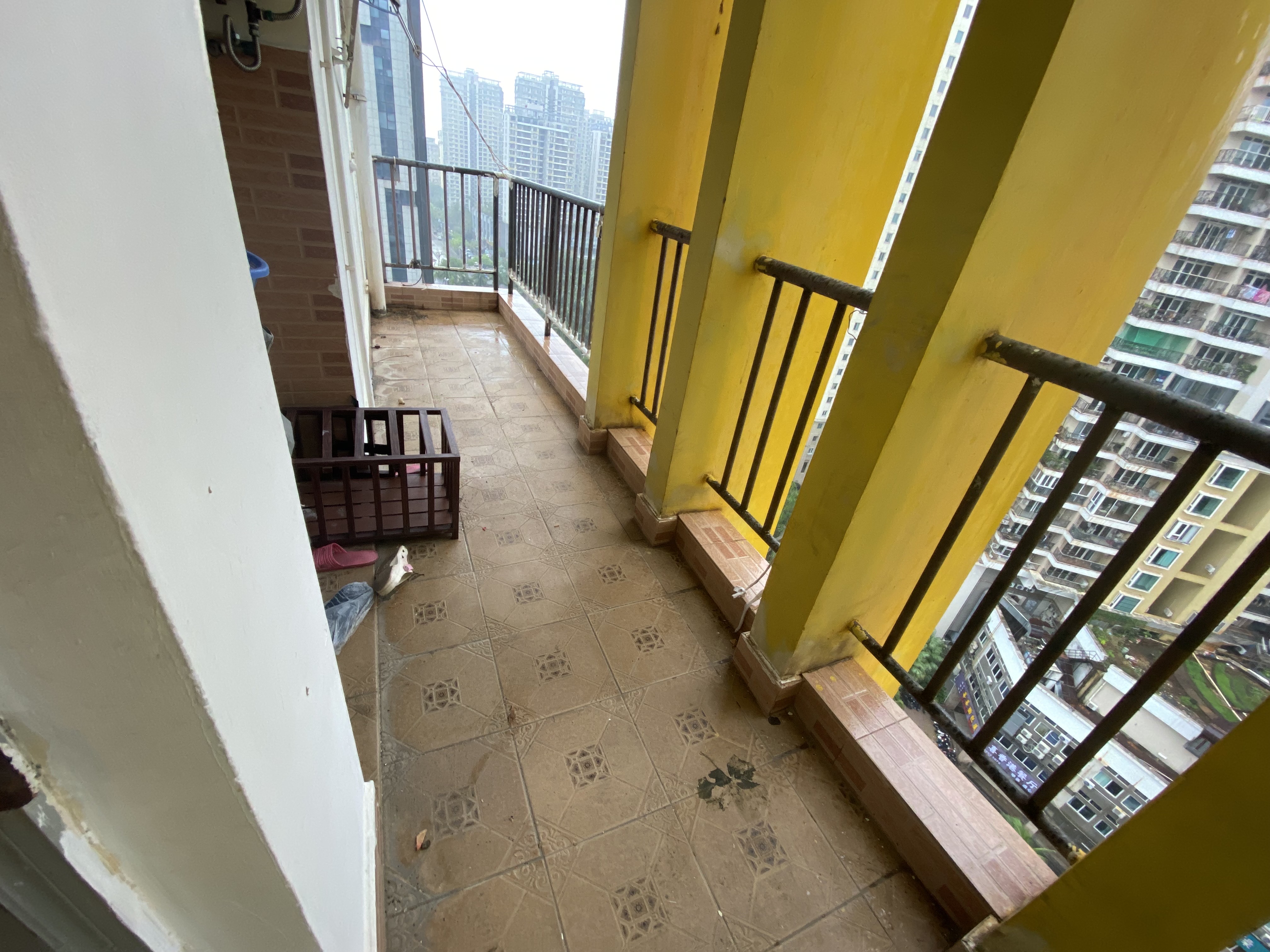 金山广场 3室2厅2卫 174.2万 金山广场 3室2厅2卫 174.2万室内图