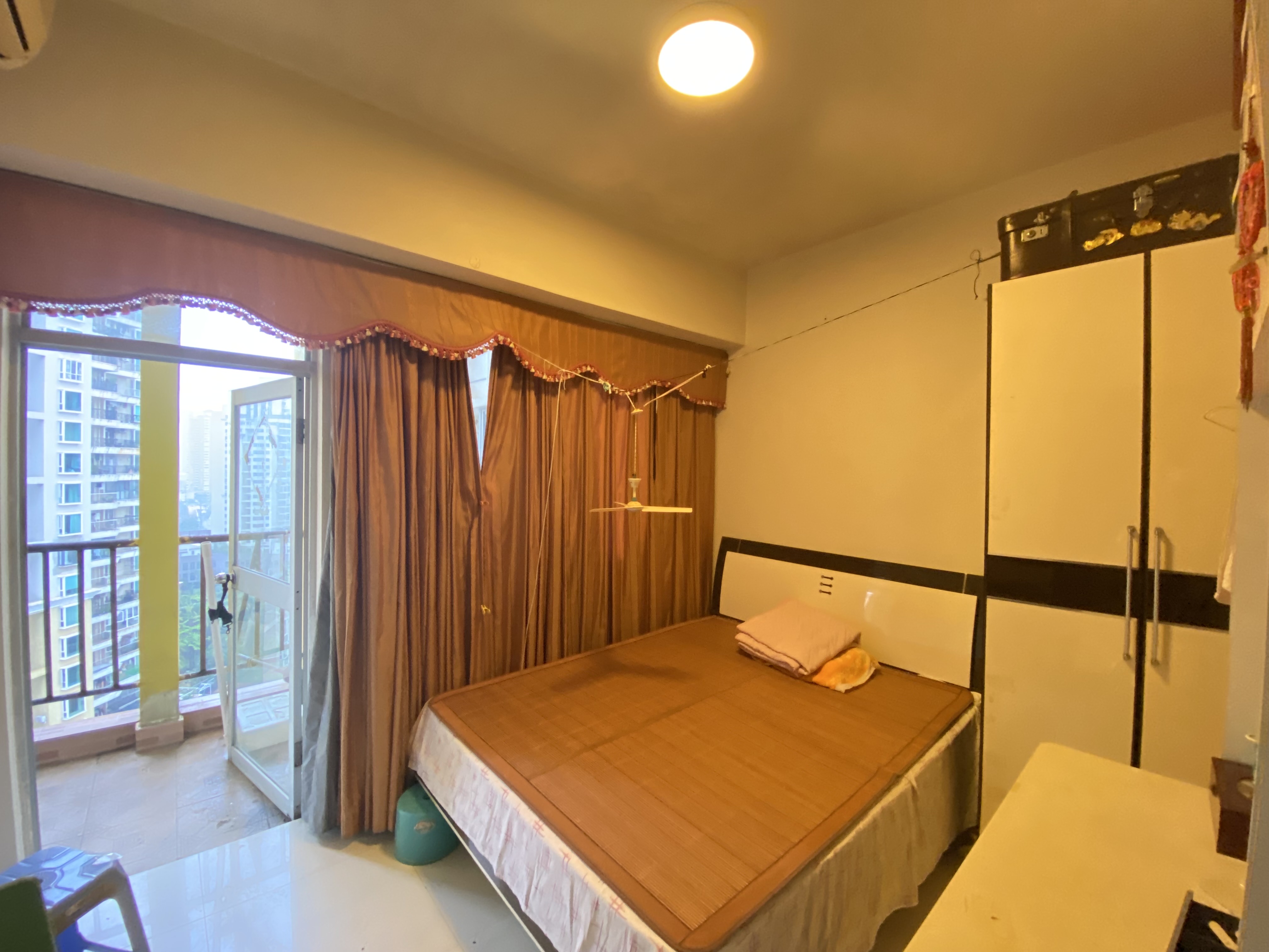 金山广场 3室2厅2卫 174.2万 金山广场 3室2厅2卫 174.2万室内图