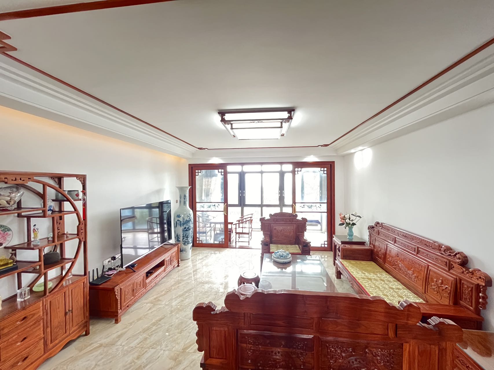 泰达比华利山庄 4室2厅2卫 480.0万 泰达比华利山庄 4室2厅2卫 480.0万室内图