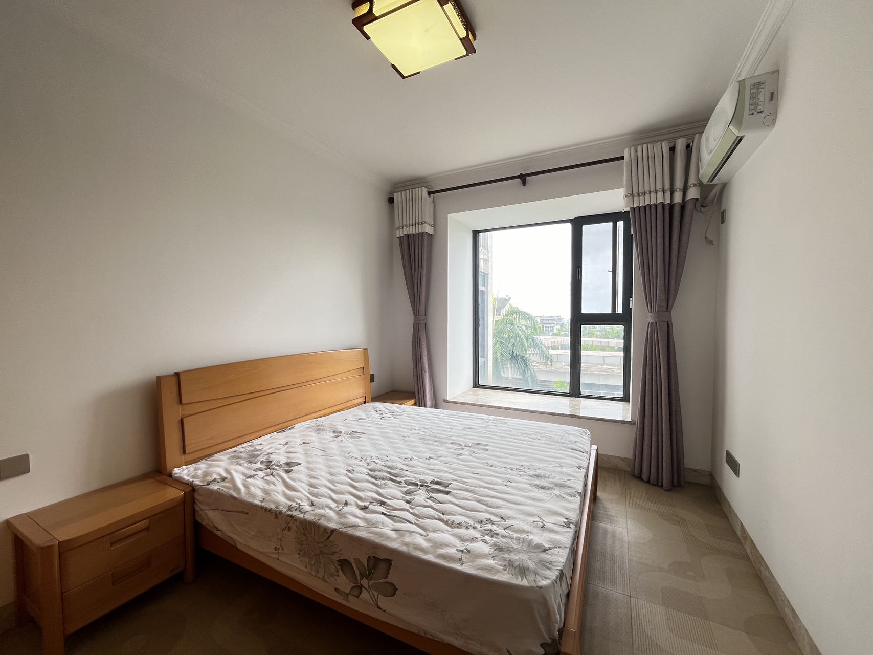 泰达比华利山庄 4室2厅2卫 480.0万 泰达比华利山庄 4室2厅2卫 480.0万室内图