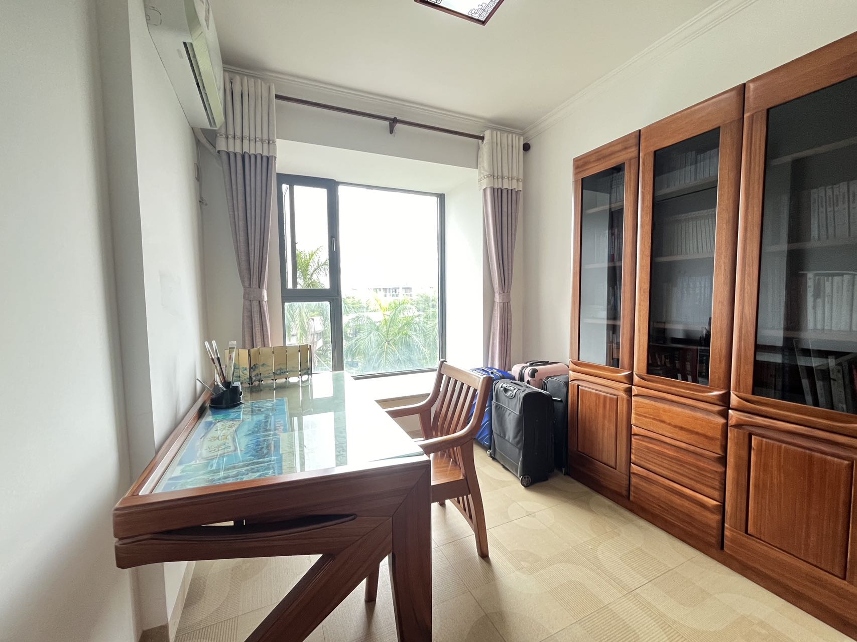 泰达比华利山庄 4室2厅2卫 480.0万 泰达比华利山庄 4室2厅2卫 480.0万室内图