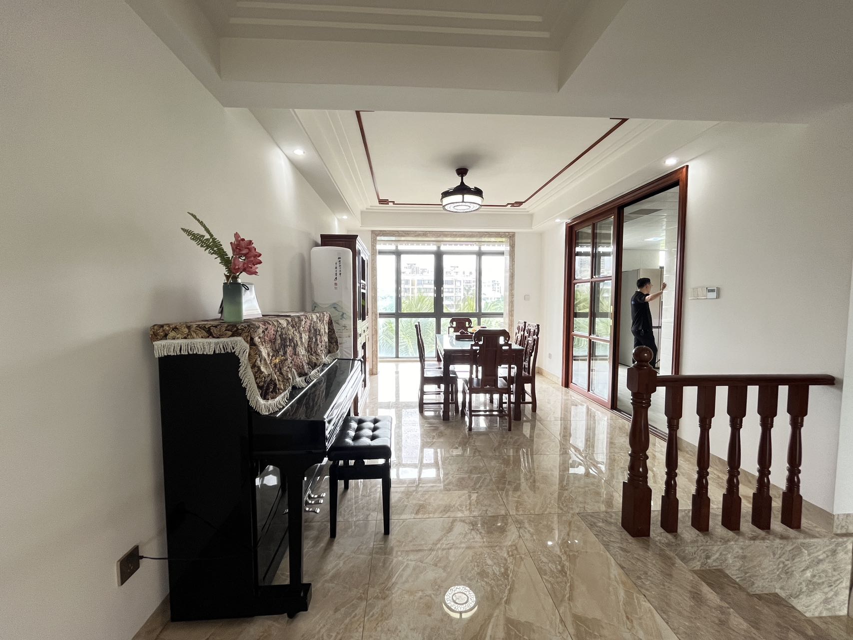 泰达比华利山庄 4室2厅2卫 480.0万 泰达比华利山庄 4室2厅2卫 480.0万室内图