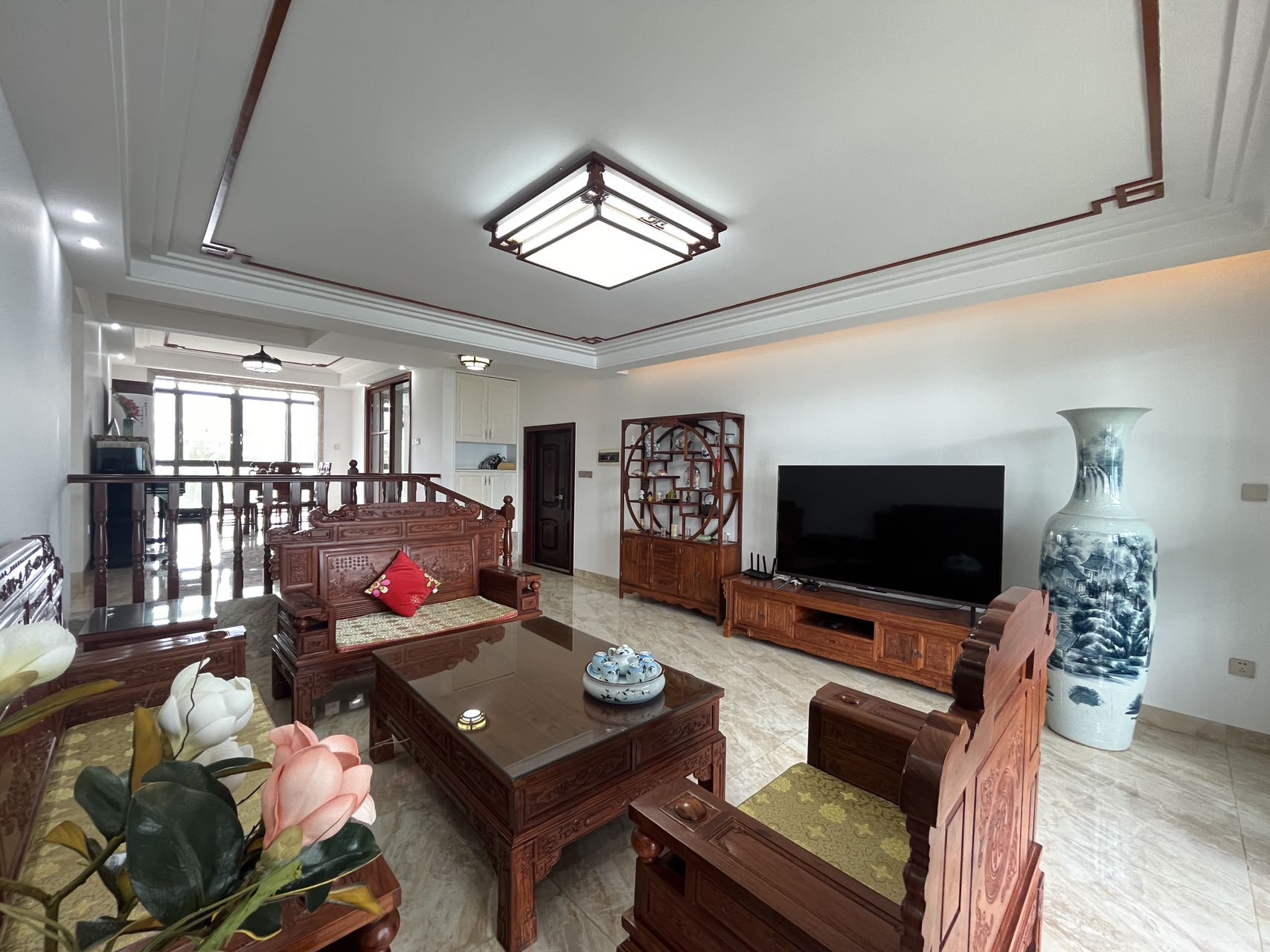 泰达比华利山庄 4室2厅2卫 480.0万 泰达比华利山庄 4室2厅2卫 480.0万室内图