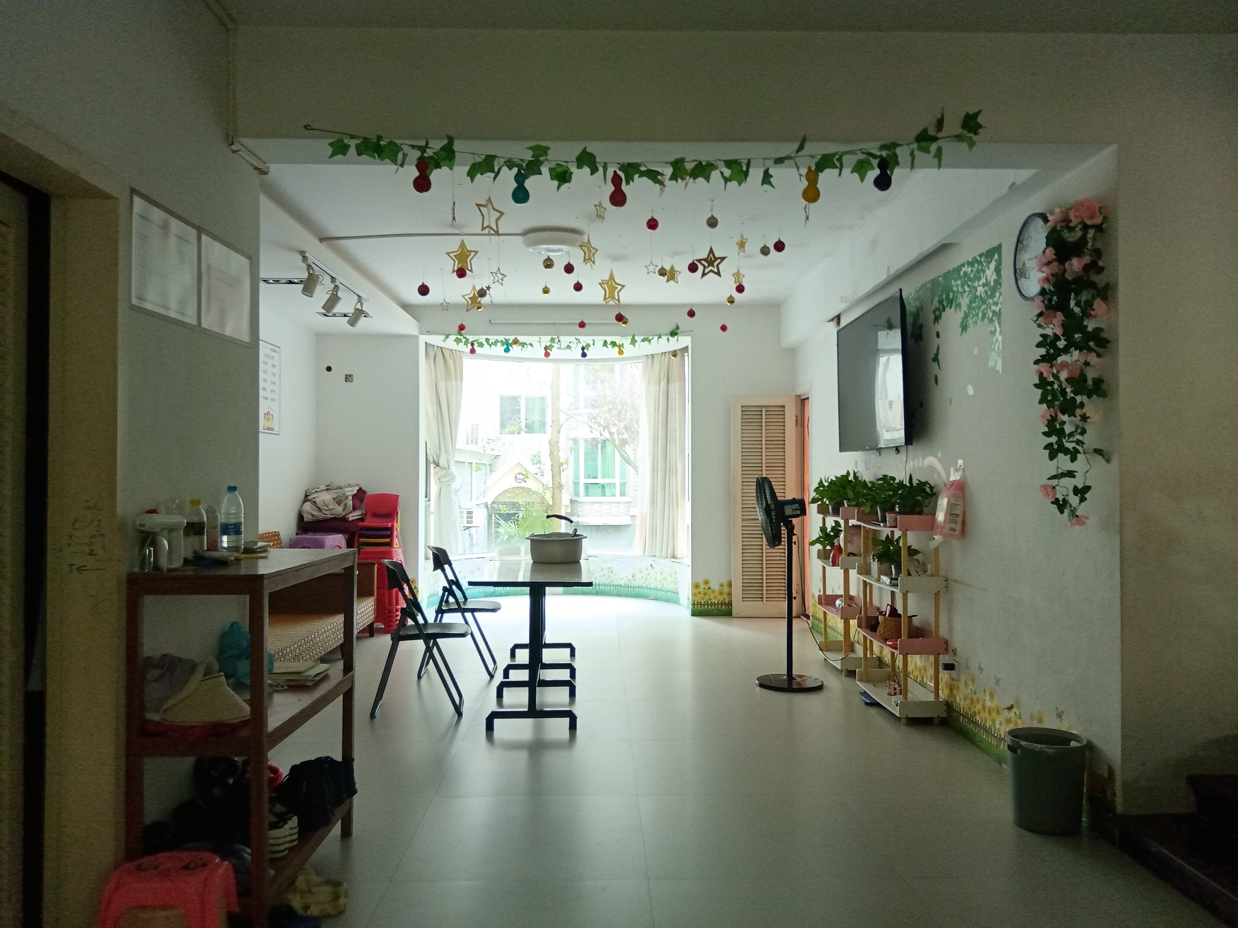 绿色佳园 3室2厅2卫 180.0万 绿色佳园 3室2厅2卫 180.0万室内图