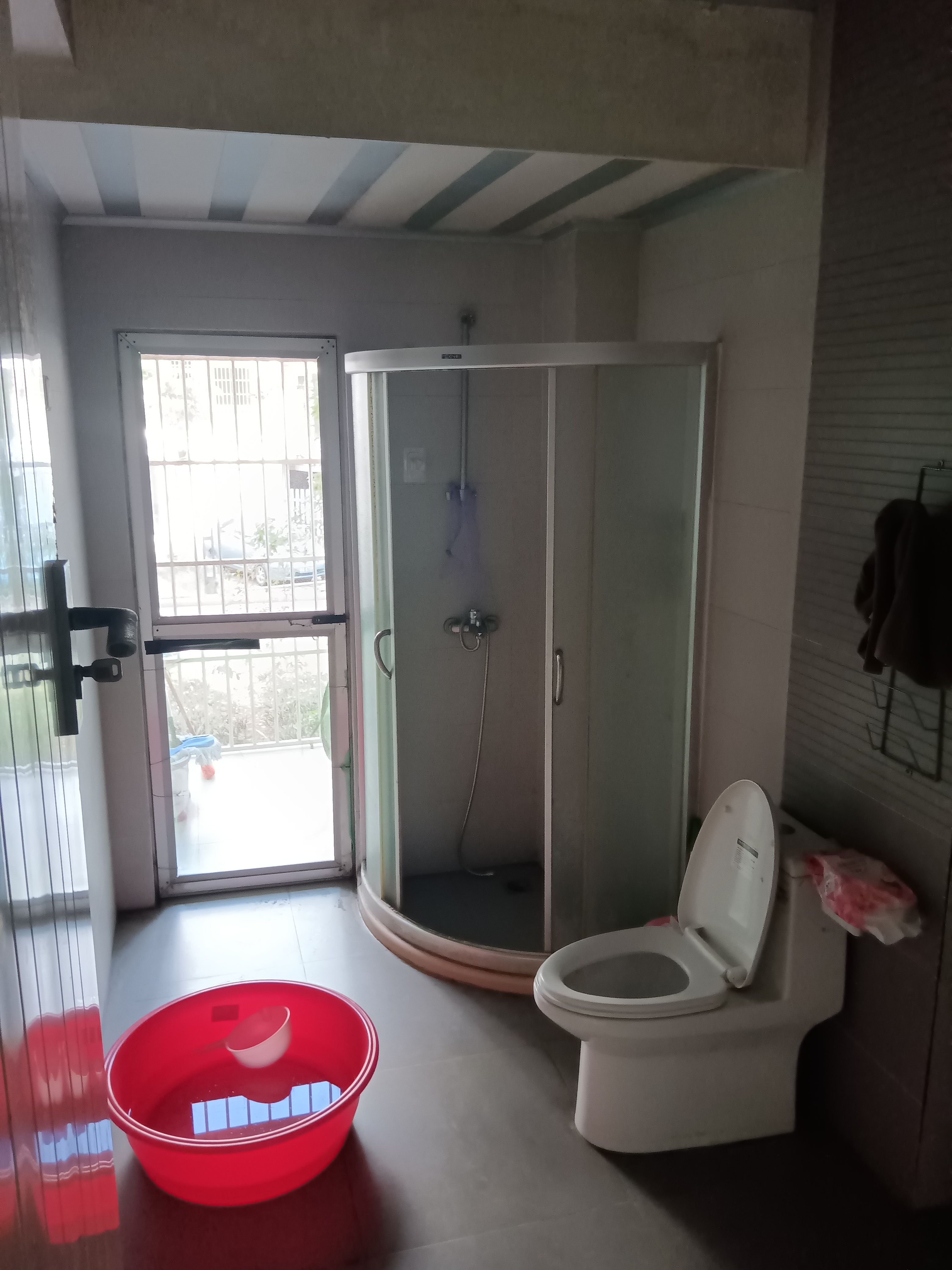 绿色佳园 3室2厅2卫 180.0万 绿色佳园 3室2厅2卫 180.0万室内图