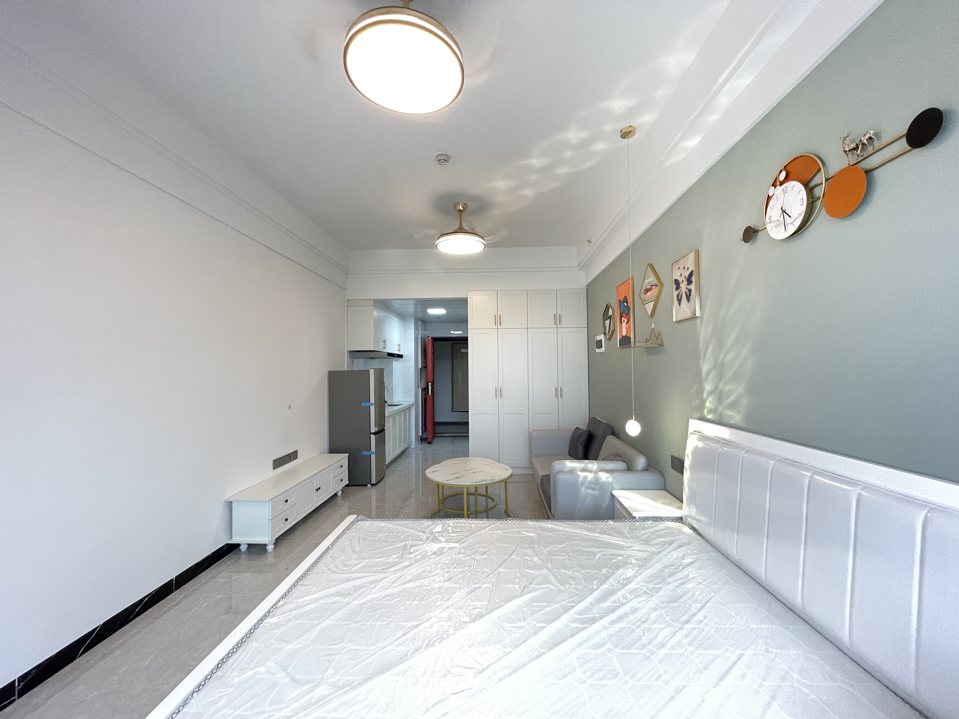 万润时光里  1室1厅1卫    1800.0元/月 万润时光里  1室1厅1卫    1800.0元/月室内图