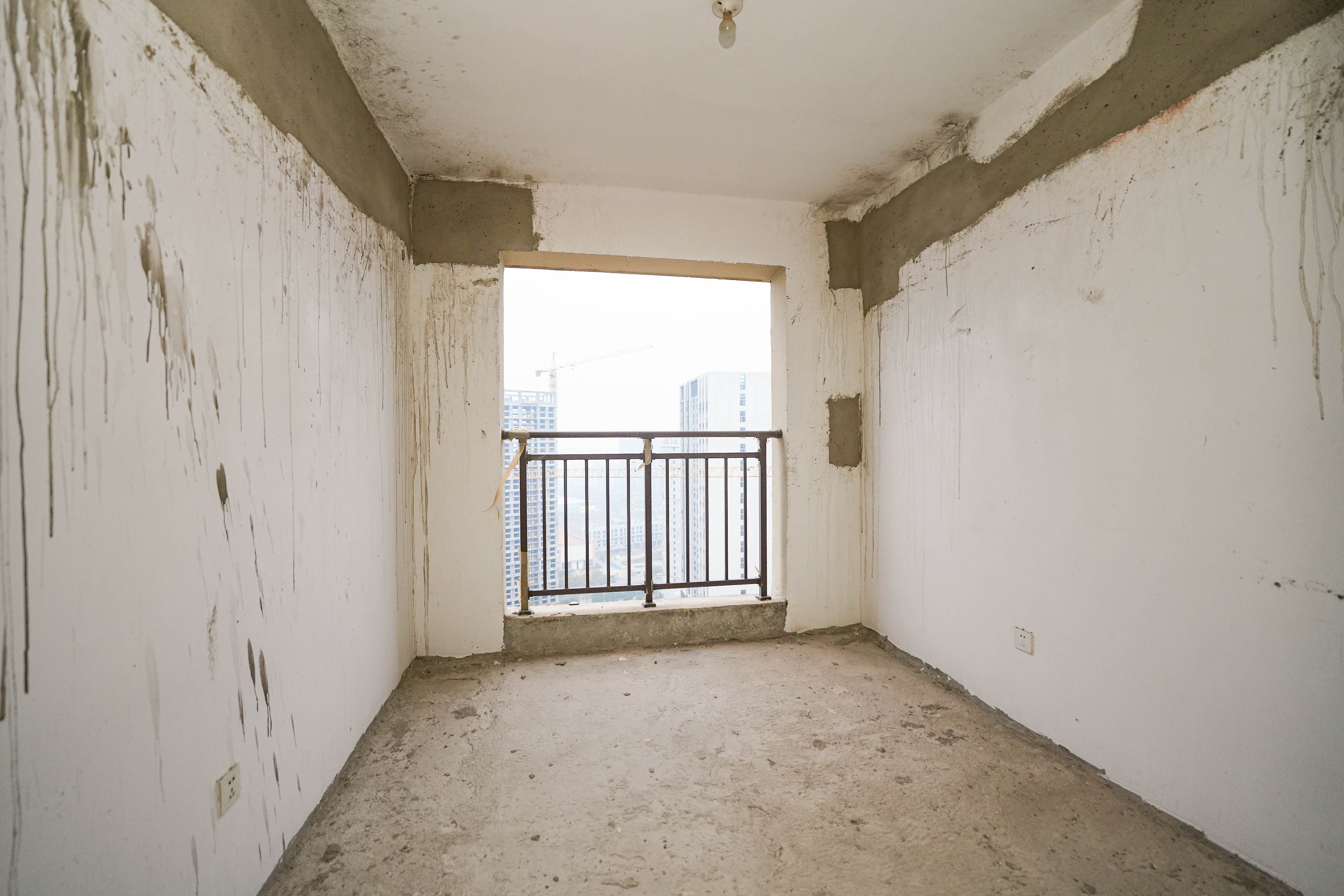 绿地新都会  3室2厅2卫    65.8万 绿地新都会  3室2厅2卫    65.8万卧室