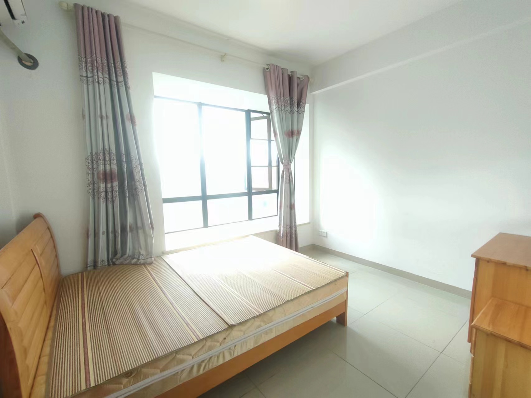 洛杉矶城 3室2厅2卫 209.1万 洛杉矶城 3室2厅2卫 209.1万室内图