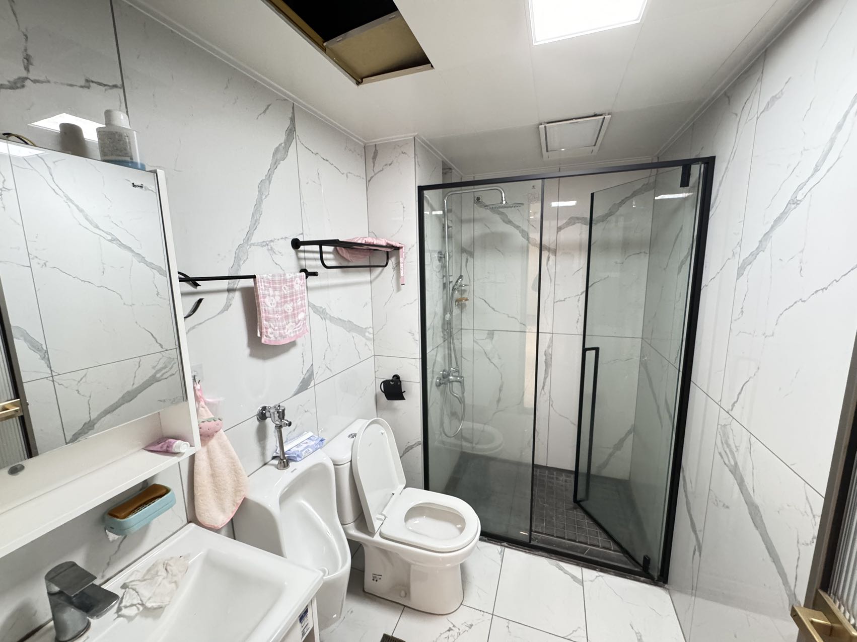 北辰府 5室2厅4卫 22000.0元/月 北辰府 5室2厅4卫 22000.0元/月室内图