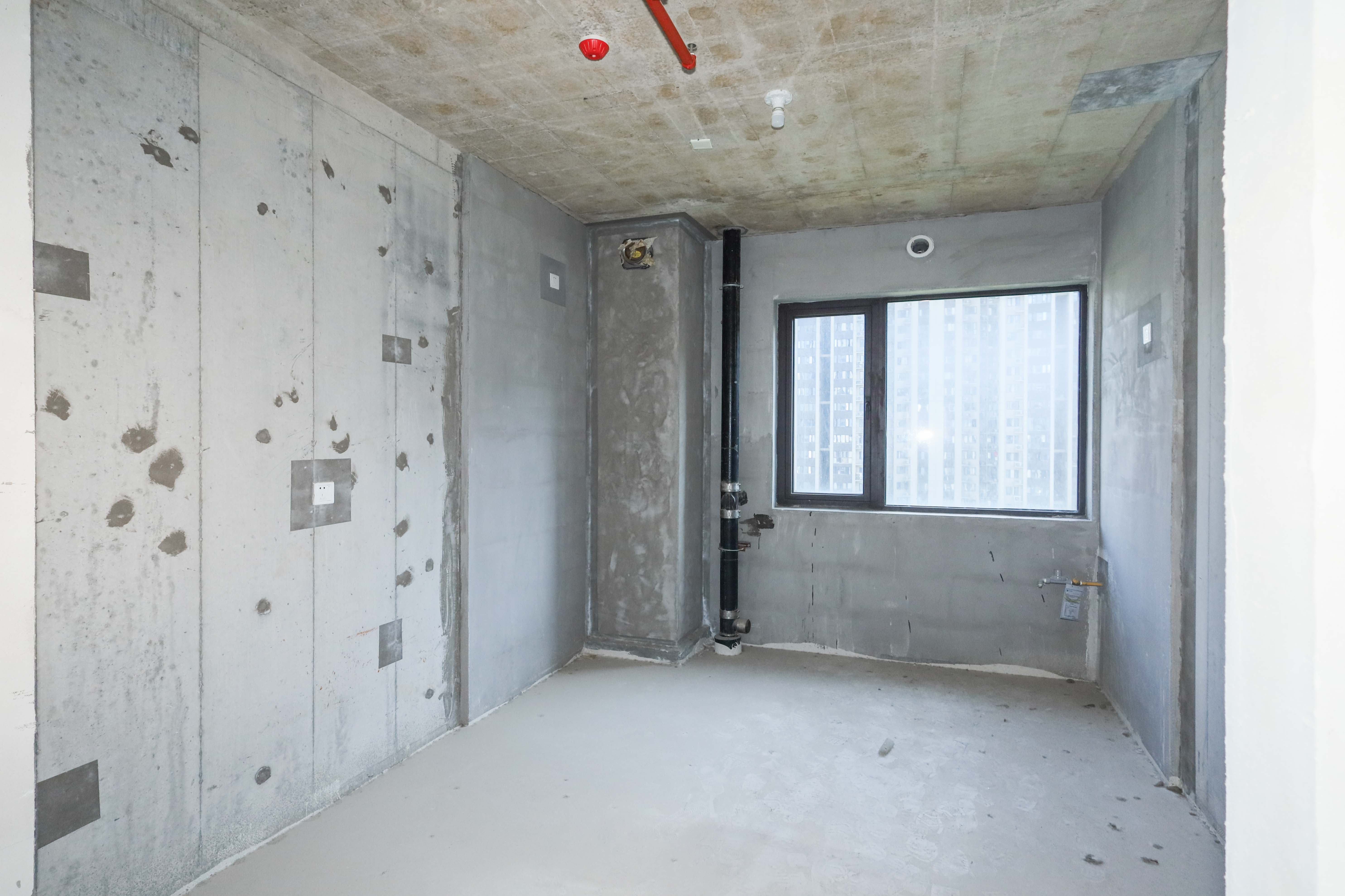 建发央著  4室2厅2卫   280.00万厨房