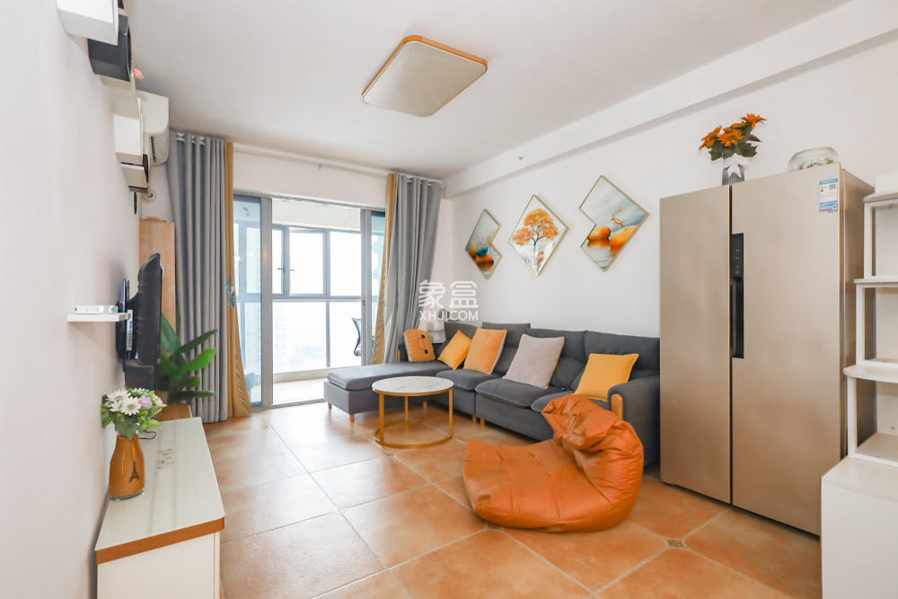 保利天禧D区  3室2厅1卫    130.0万