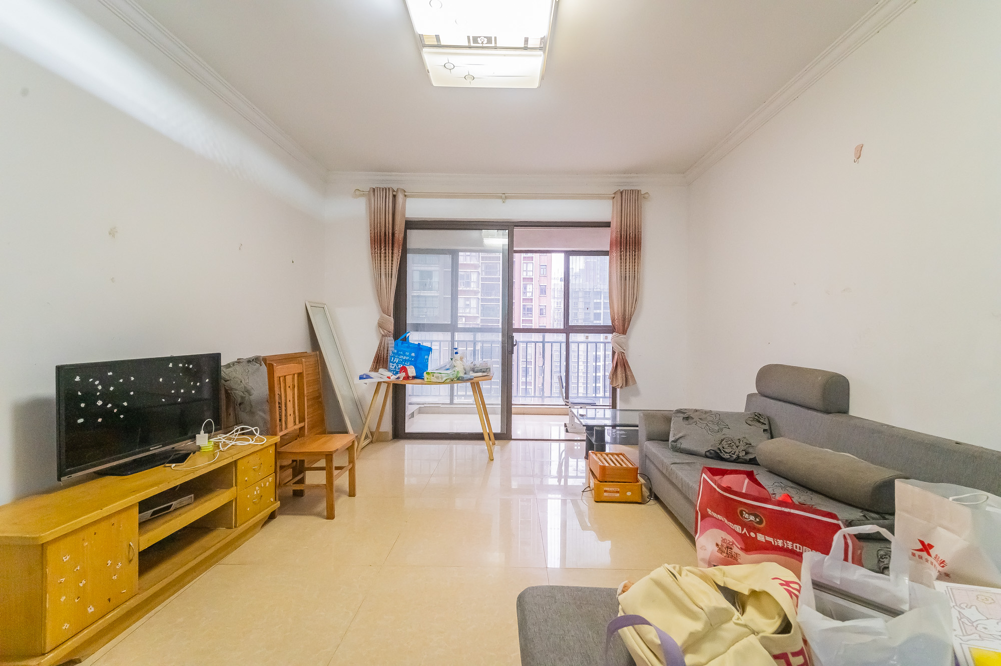 水岸世景  2室2厅1卫    68.0万 水岸世景  2室2厅1卫    68.0万