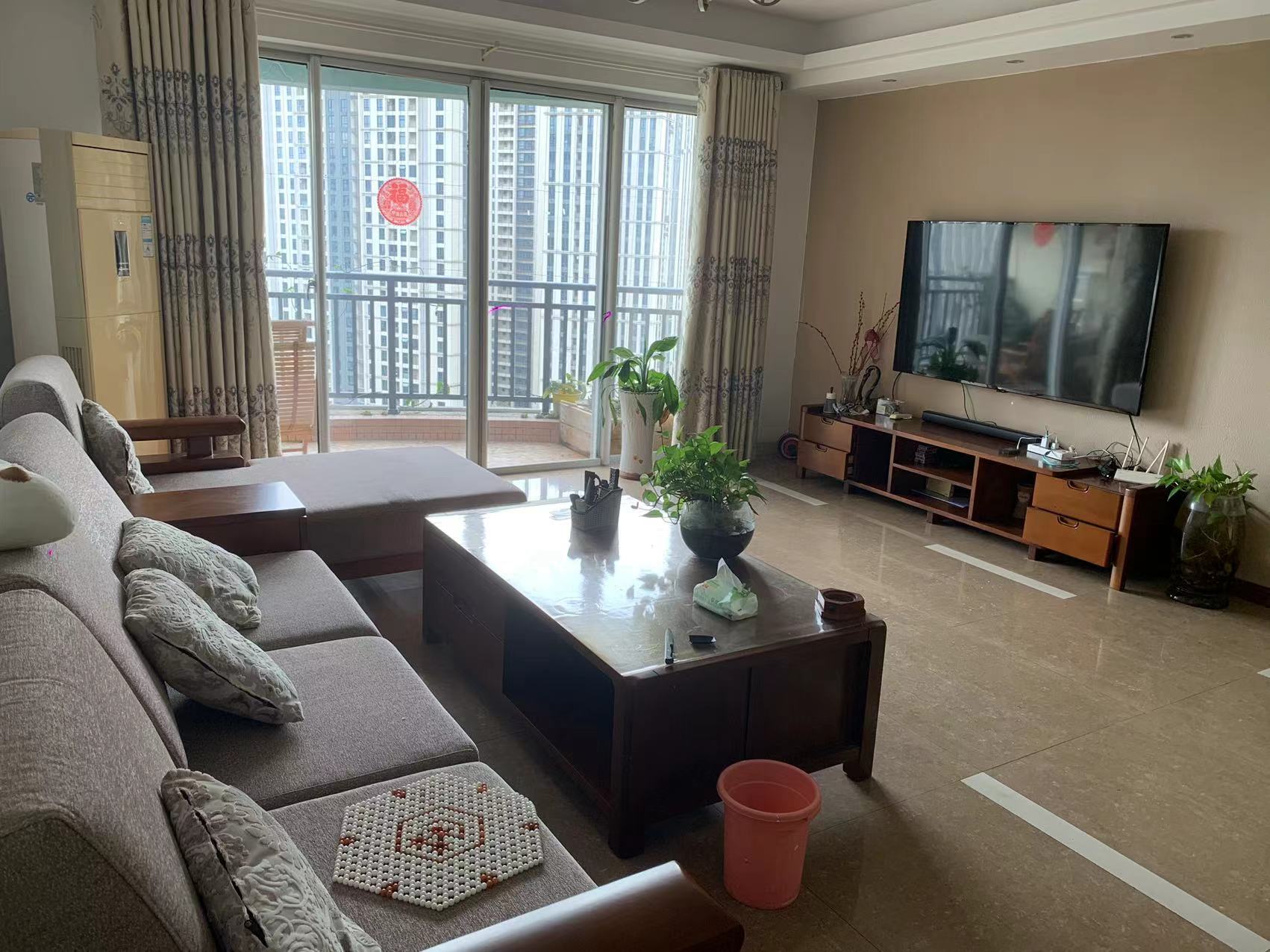 世贸雅苑 4室2厅2卫 220.0万 世贸雅苑 4室2厅2卫 220.0万室内图