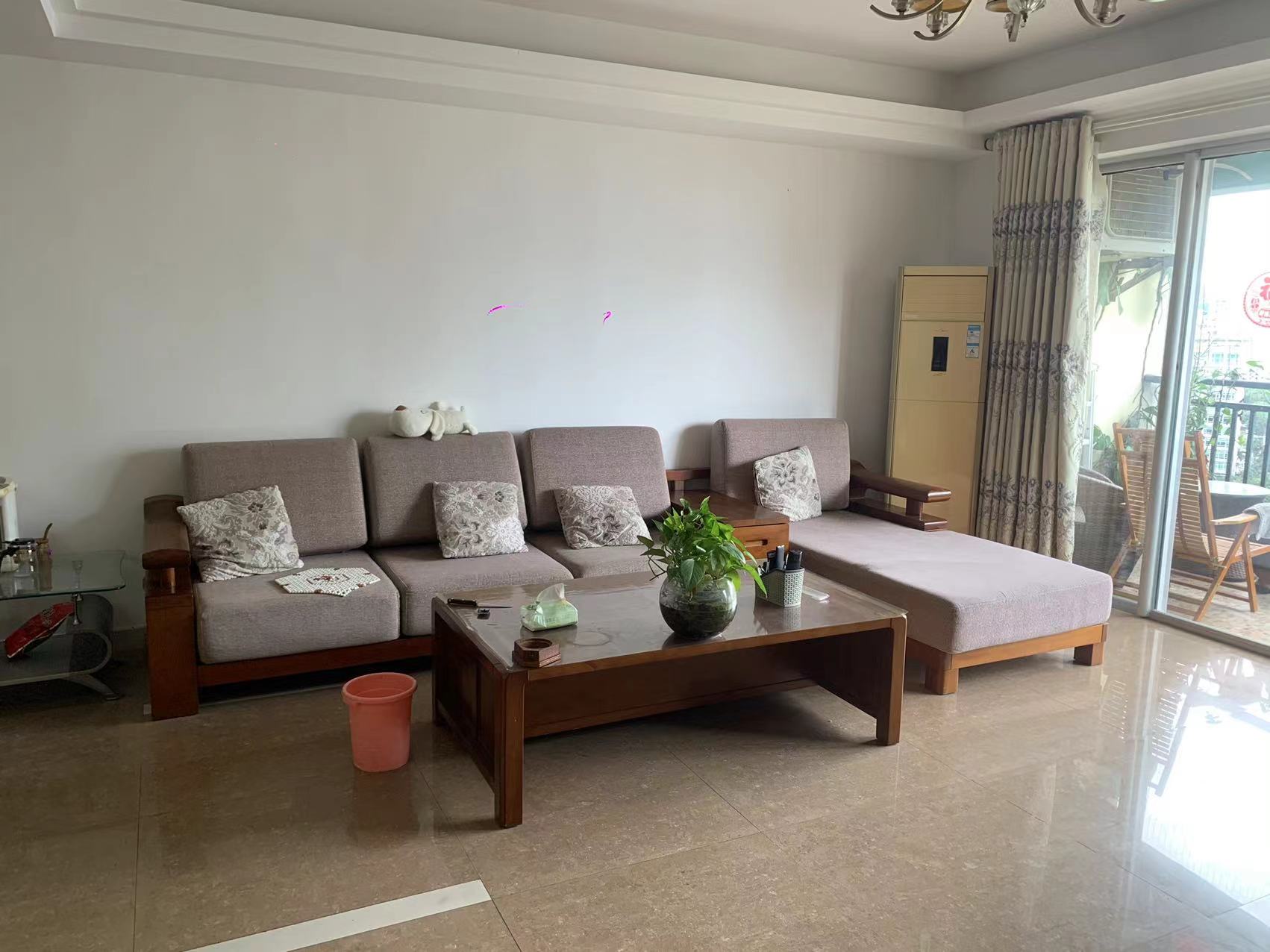 世贸雅苑 4室2厅2卫 220.0万 世贸雅苑 4室2厅2卫 220.0万室内图