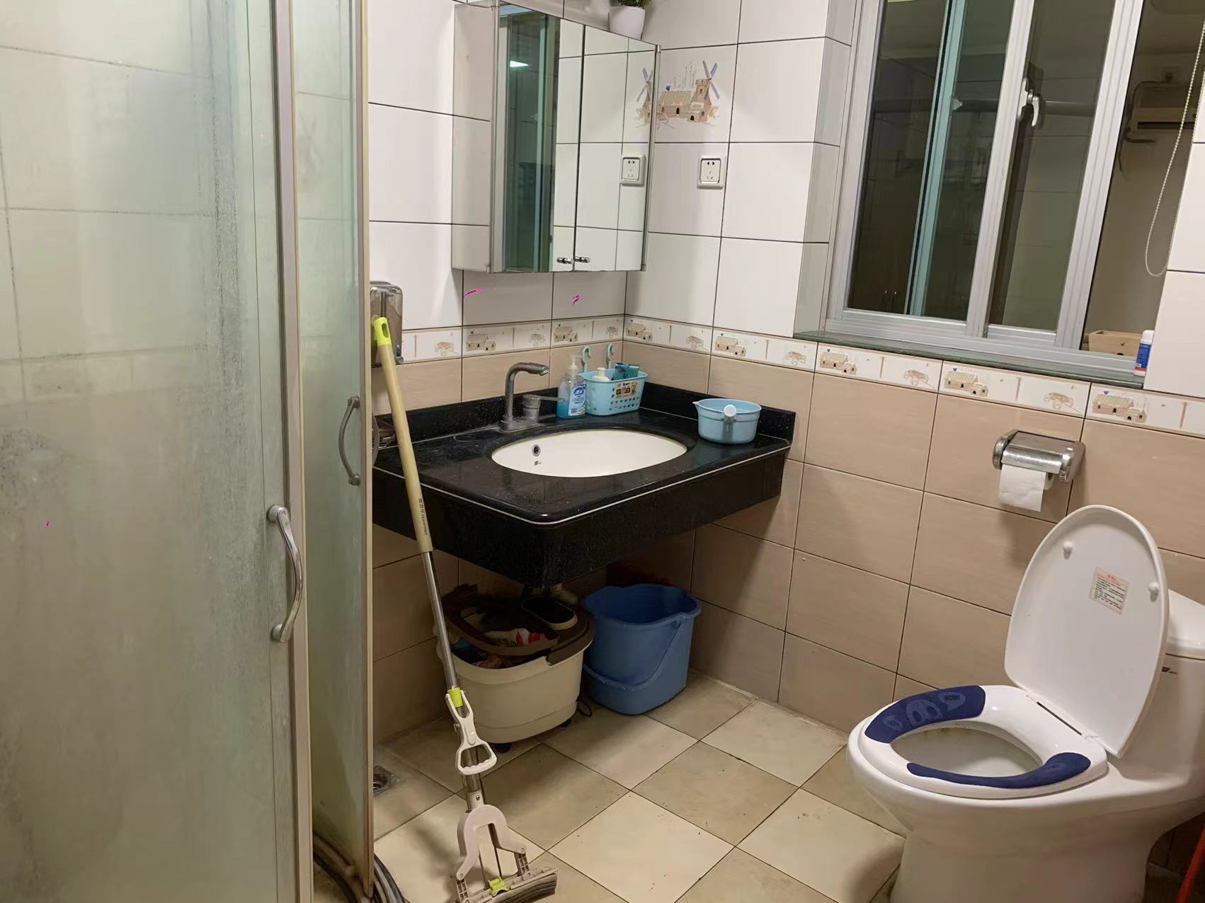 世贸雅苑 4室2厅2卫 220.0万 世贸雅苑 4室2厅2卫 220.0万室内图