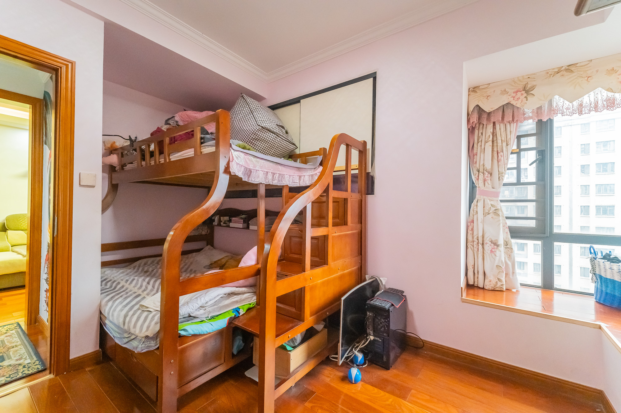 深业睿城  2室2厅1卫    66.8万 深业睿城  2室2厅1卫    66.8万卧室