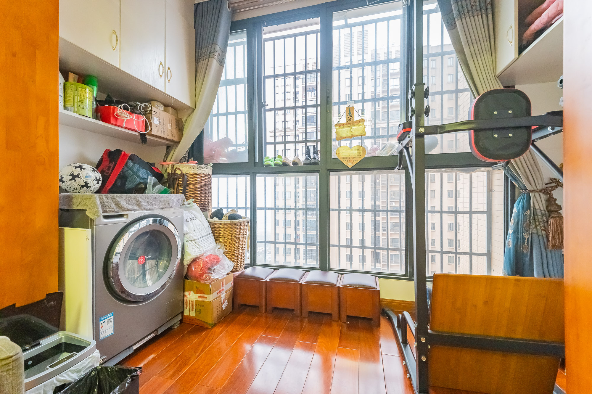 深业睿城  2室2厅1卫    66.8万 深业睿城  2室2厅1卫    66.8万阳台