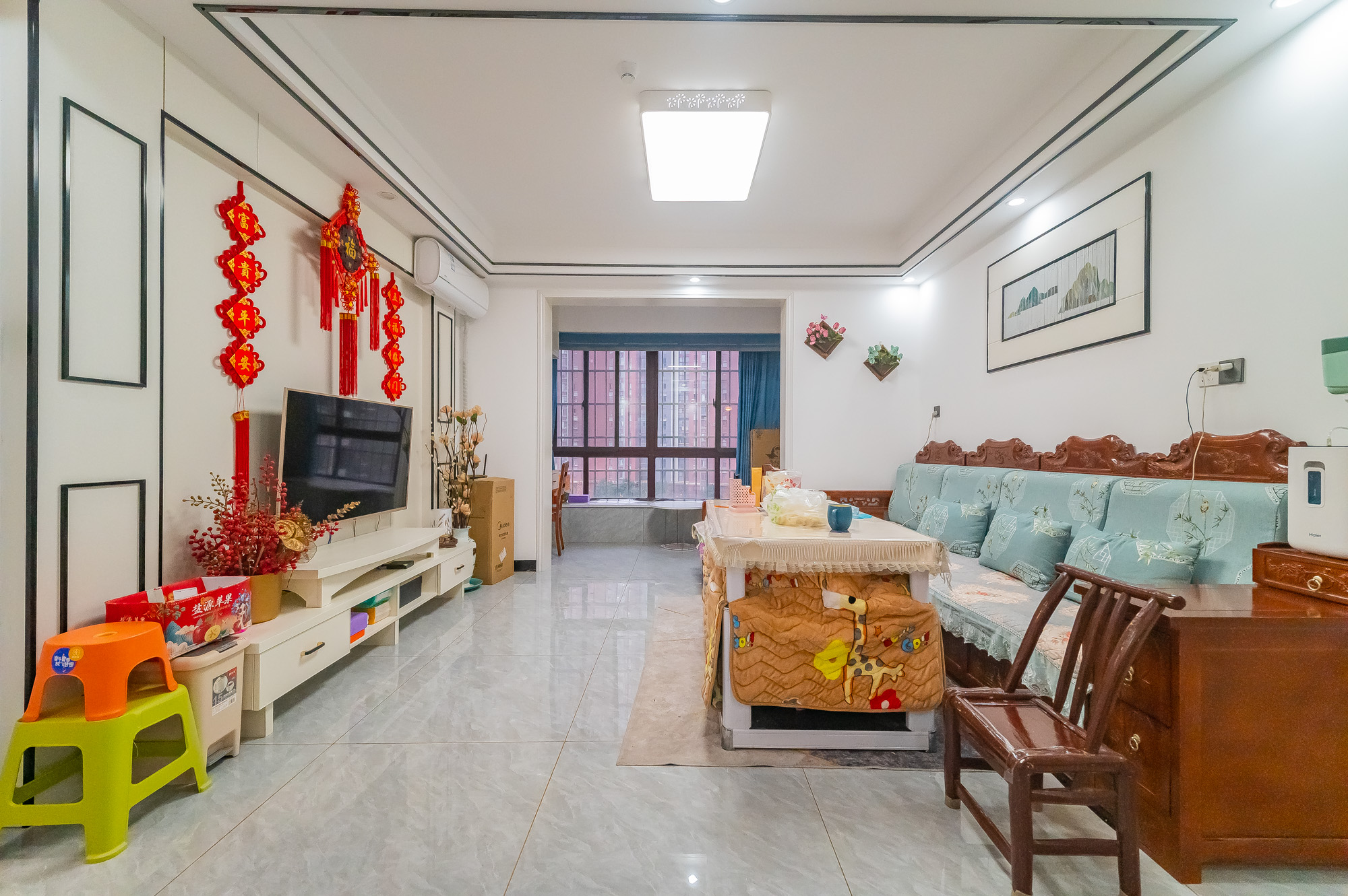 圆梦康乐城  3室2厅1卫    56.8万 圆梦康乐城  3室2厅1卫    56.8万客厅