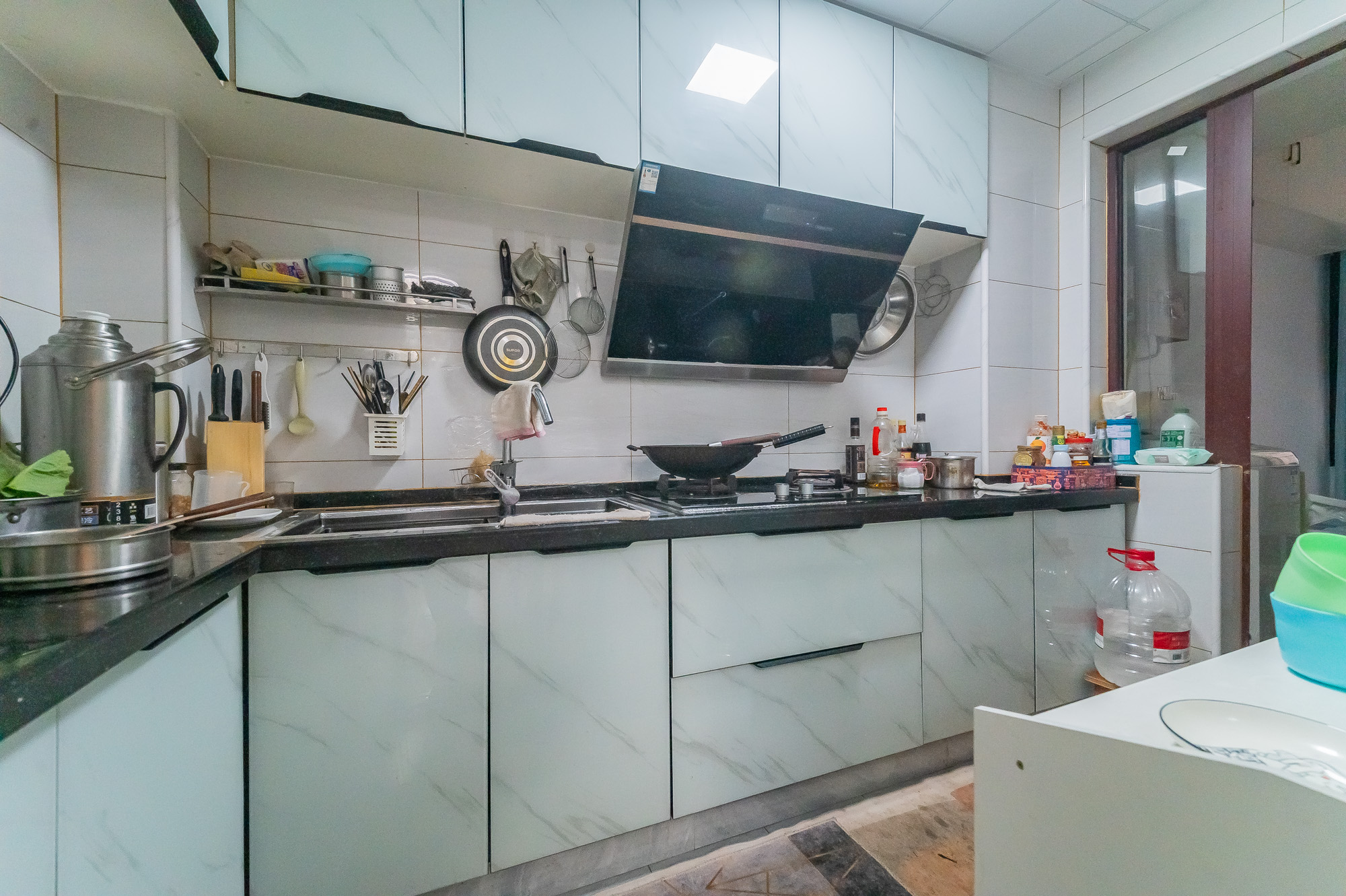 圆梦康乐城  3室2厅1卫    56.8万 圆梦康乐城  3室2厅1卫    56.8万厨房