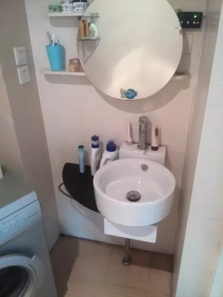 YO领域(领御大厦) 1室1厅1卫 1800.0元/月 YO领域(领御大厦) 1室1厅1卫 1800.0元/月室内图