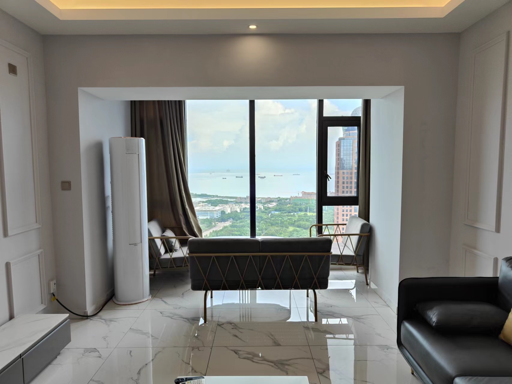 华润中心 3室2厅2卫 330.0万 华润中心 3室2厅2卫 330.0万室内图