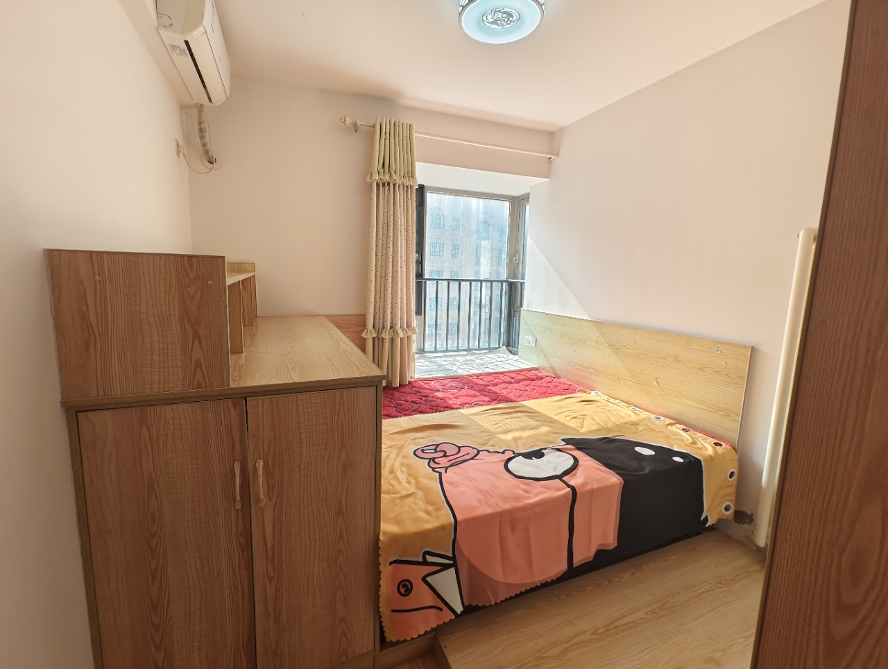 怡海星城 2室2厅1卫 1800.0元/月 怡海星城 2室2厅1卫 1800.0元/月室内图