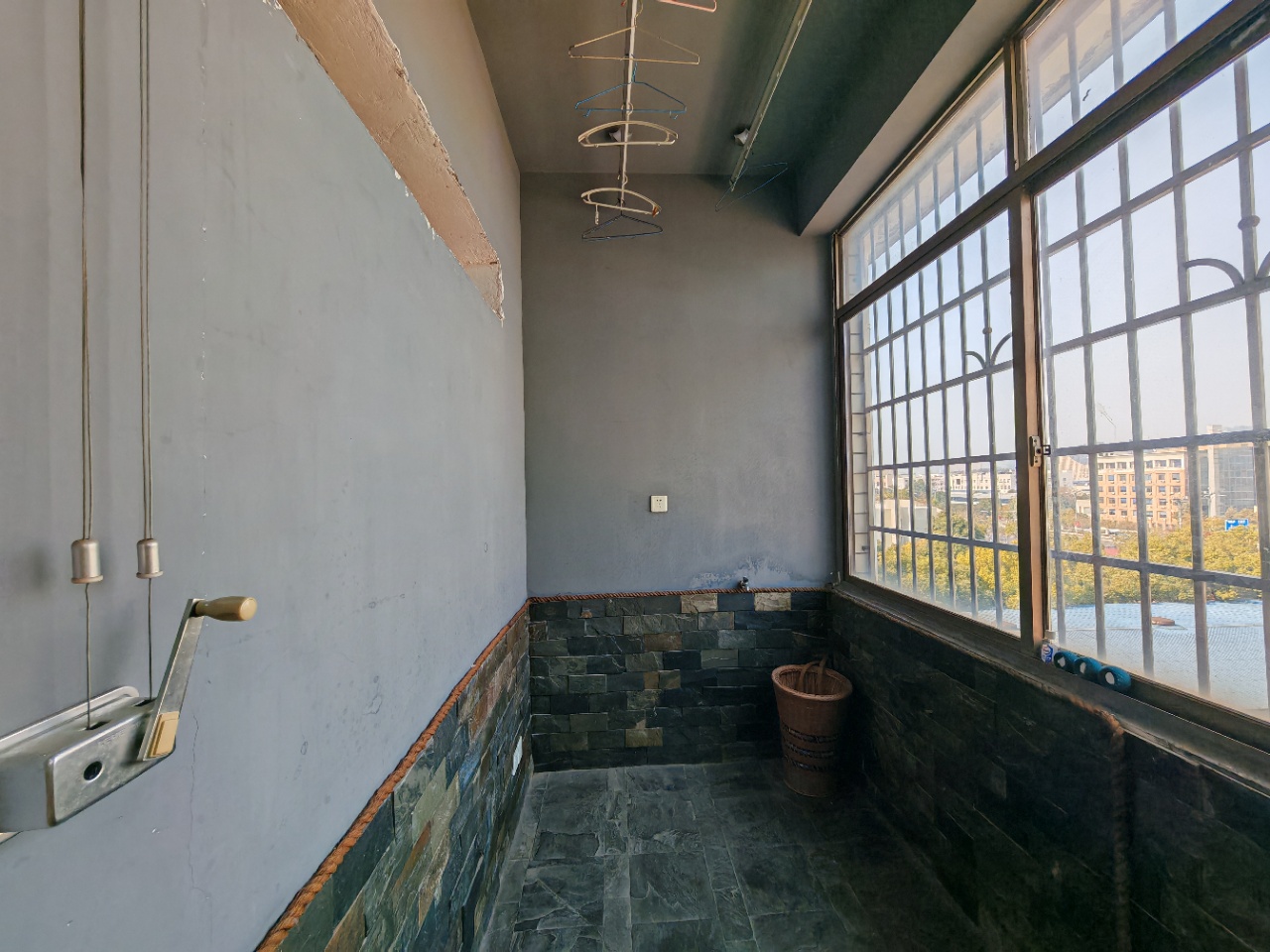 麓谷沐春园 4室2厅2卫 2800.0元/月 麓谷沐春园 4室2厅2卫 2800.0元/月室内图