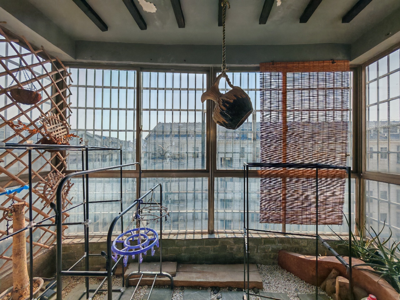 麓谷沐春园 4室2厅2卫 2800.0元/月 麓谷沐春园 4室2厅2卫 2800.0元/月室内图