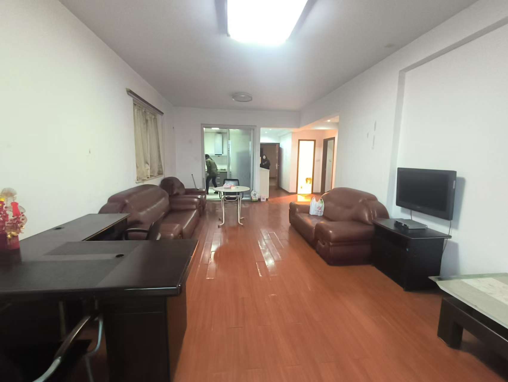 时尚新天地(平和堂) 1室0厅0卫 2500.0元/月 时尚新天地(平和堂) 1室0厅0卫 2500.0元/月室内图